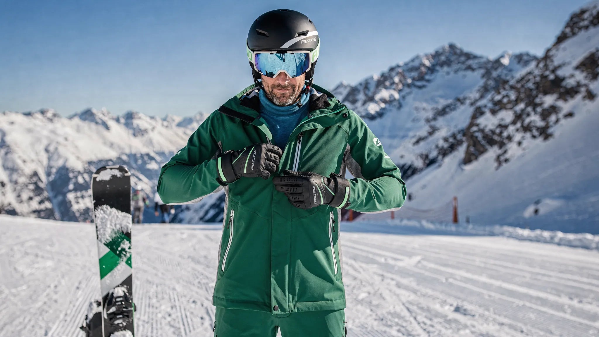 Tuta neve uomo: protezione, ventilazione e libertà