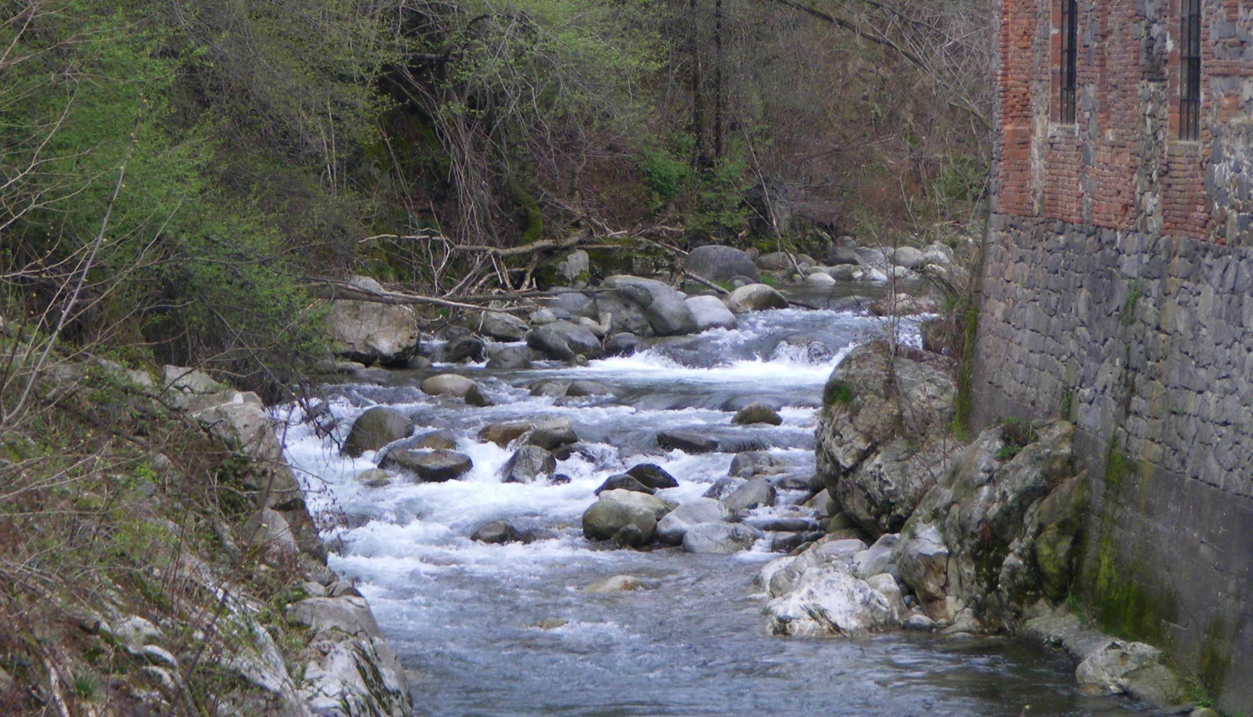 Il torrente Oropa nei pressi di Biella