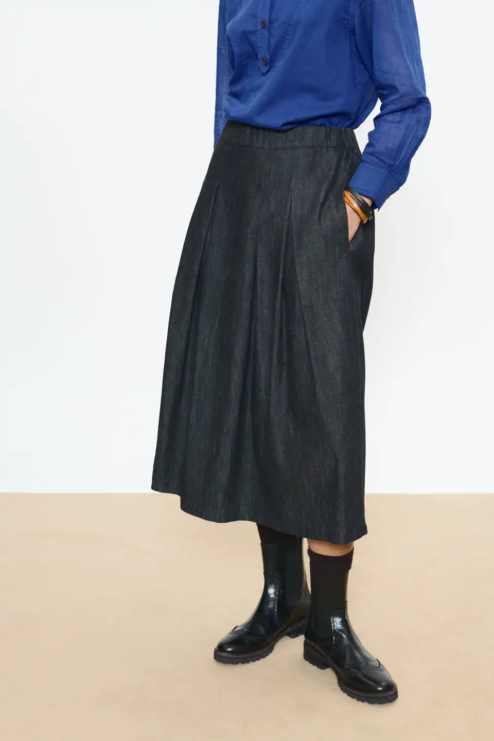 Women's College Skirt Denim Black