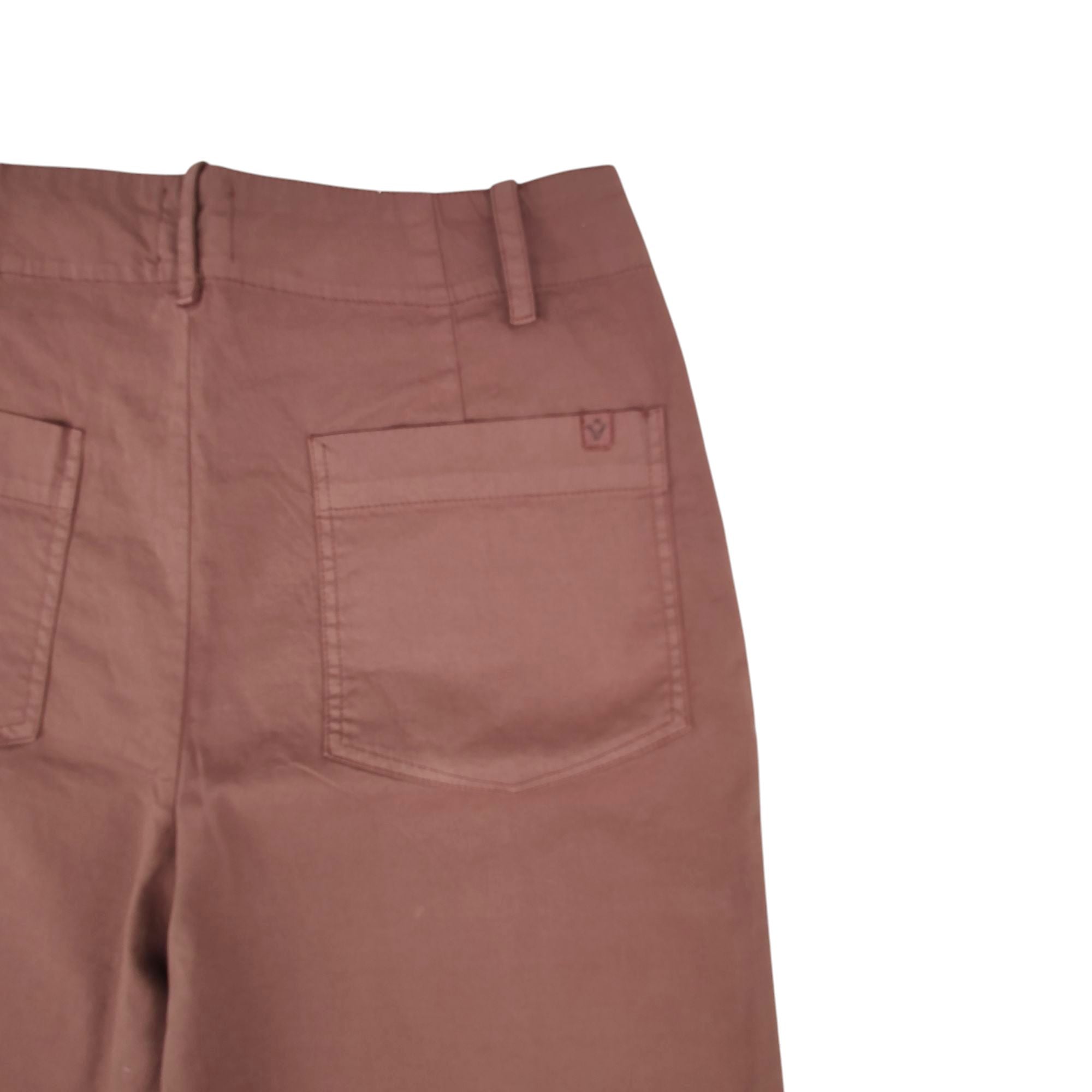 Frau Wesley Hose Rust