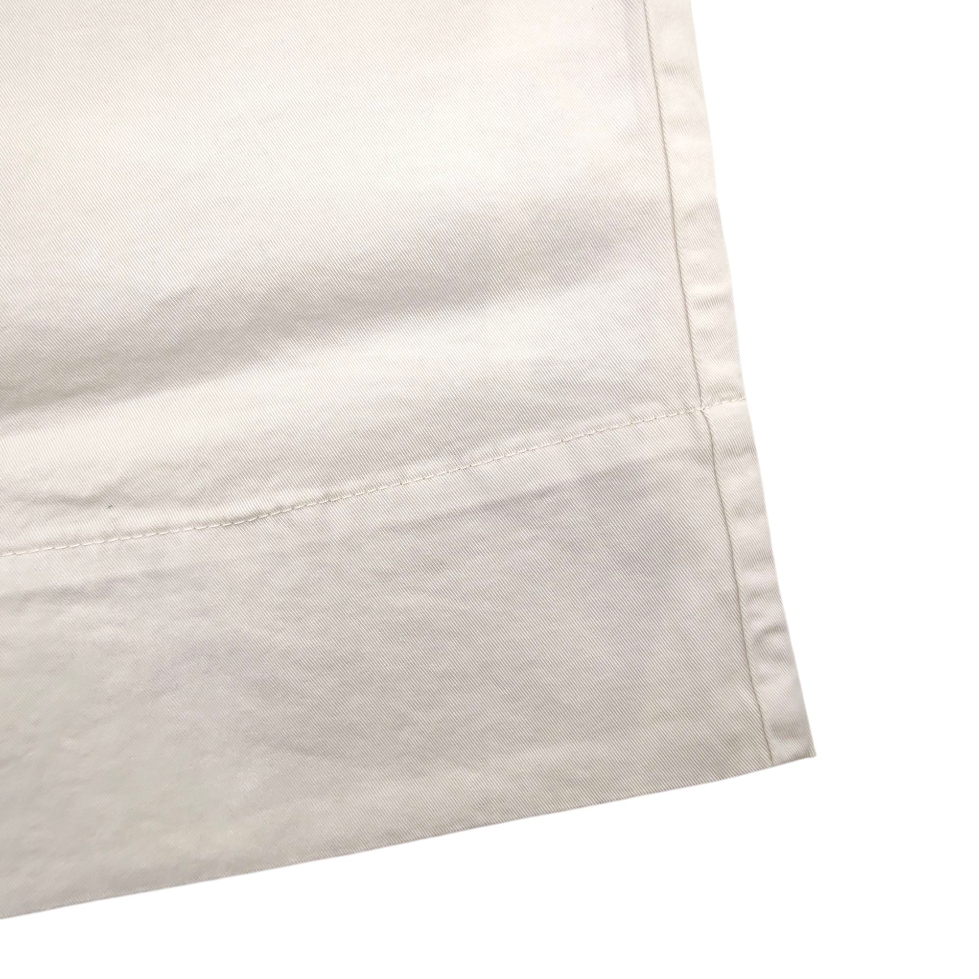 Frau Wesley Hose Sand