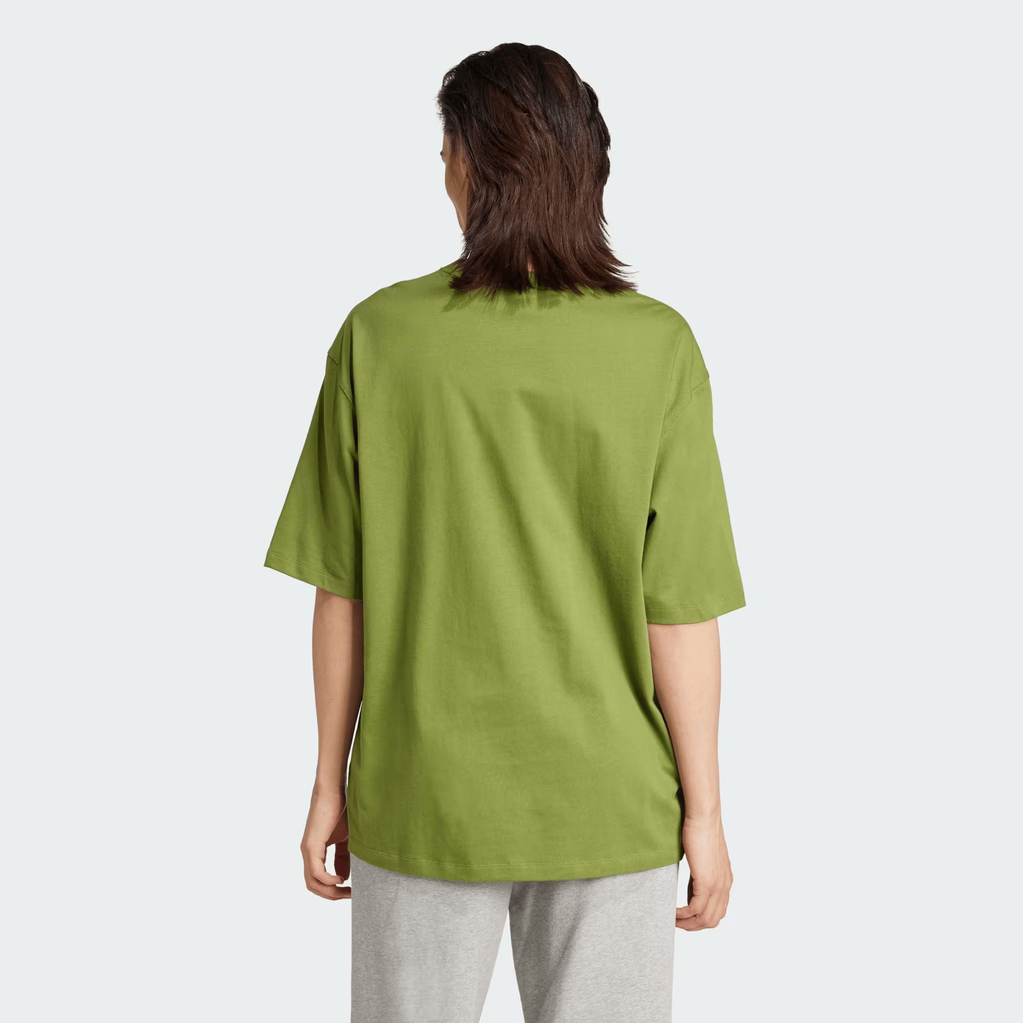 Camiseta Essentials Boyfriend Mujer Tech Olive