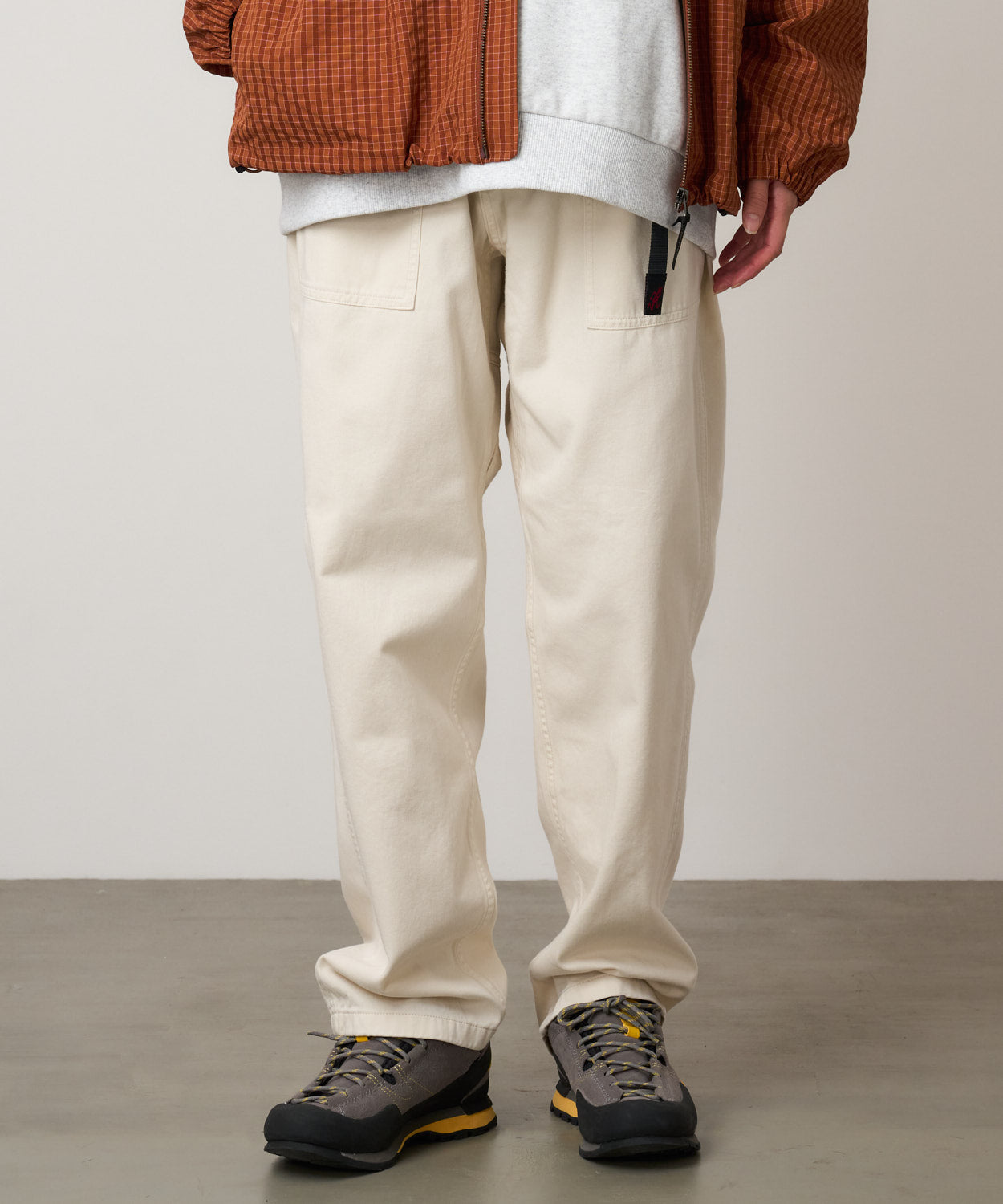 Pantalones Loose Tapered Ridge Greige