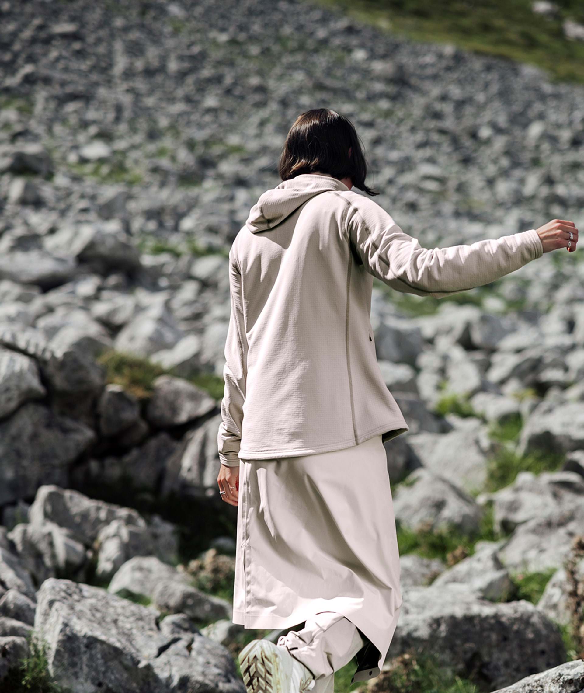 Frau Aero Houdi Pullover Pale Blu