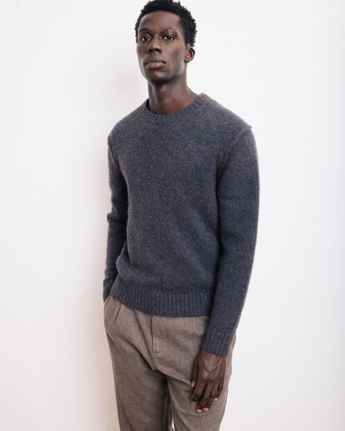 Men's Knitted Alpaca Sweater Navy Blue