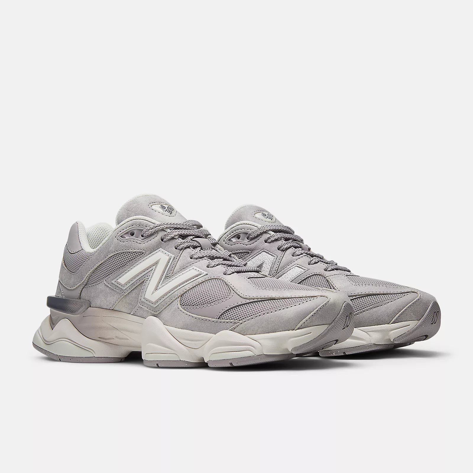 9060 Shoes Truffle Salt/Sea Salt