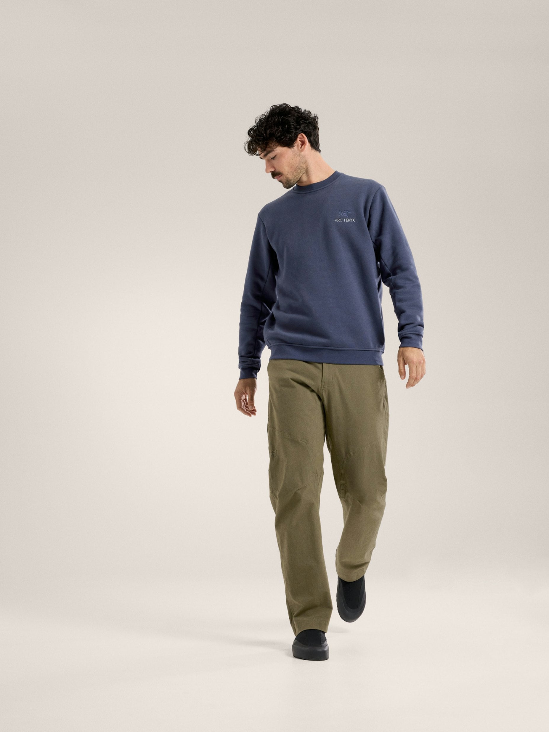 Sudadera Emblem Fleece Hombre Black Sapphire