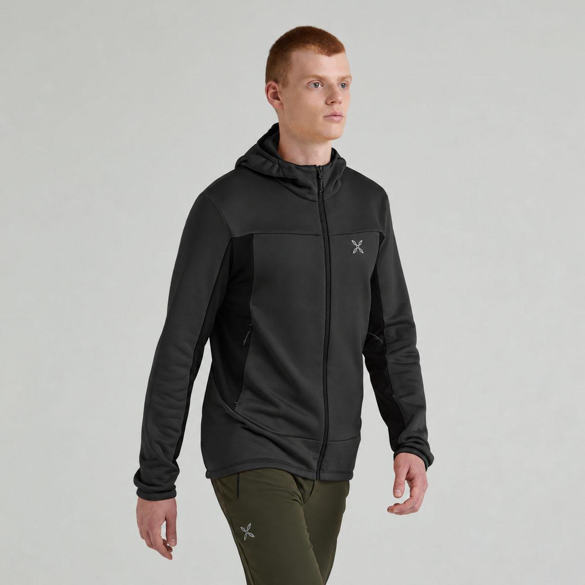 Mann Pulse Hooded Pullover Black