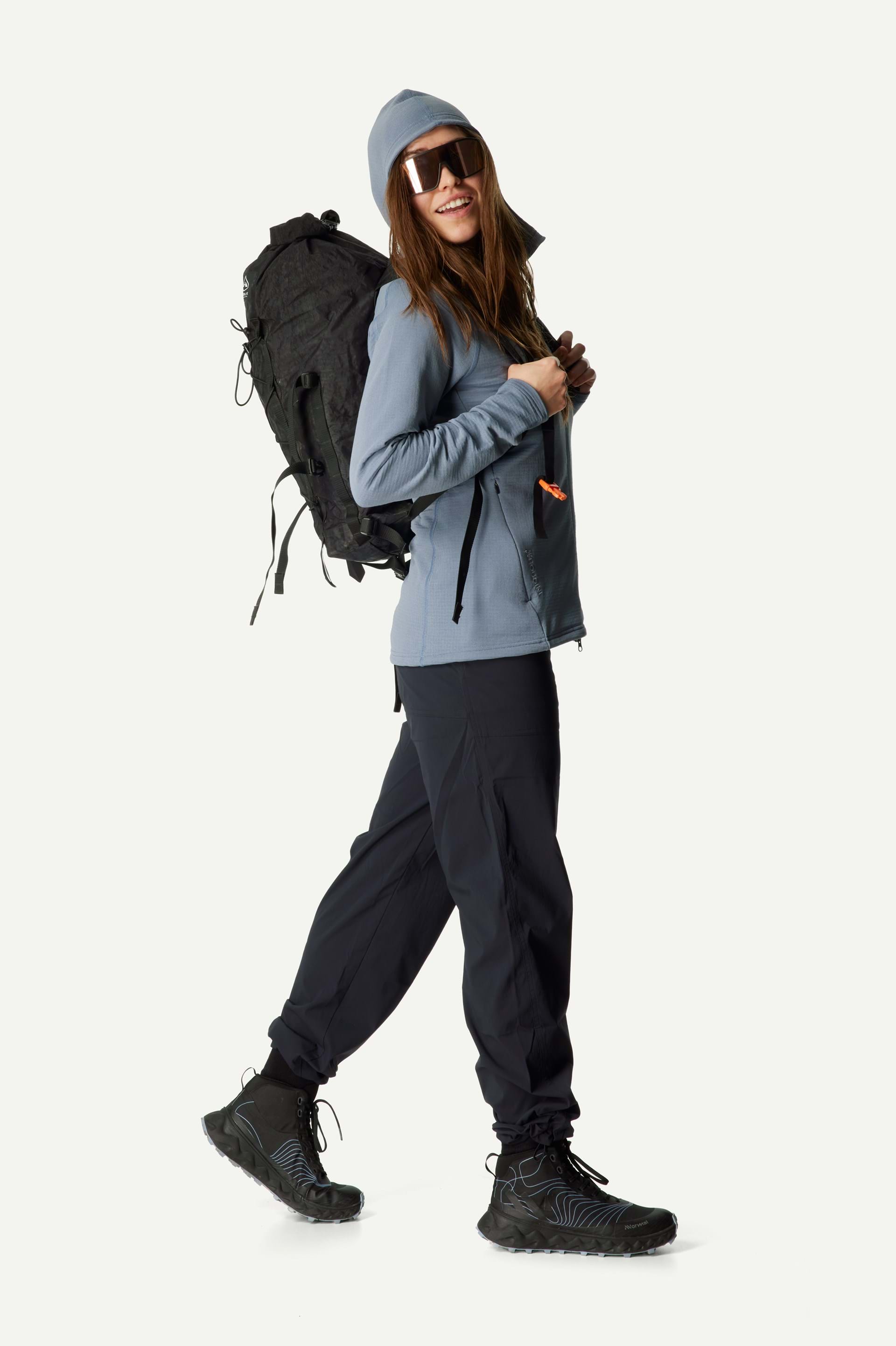 Frau Aero Houdi Pullover Pale Blu