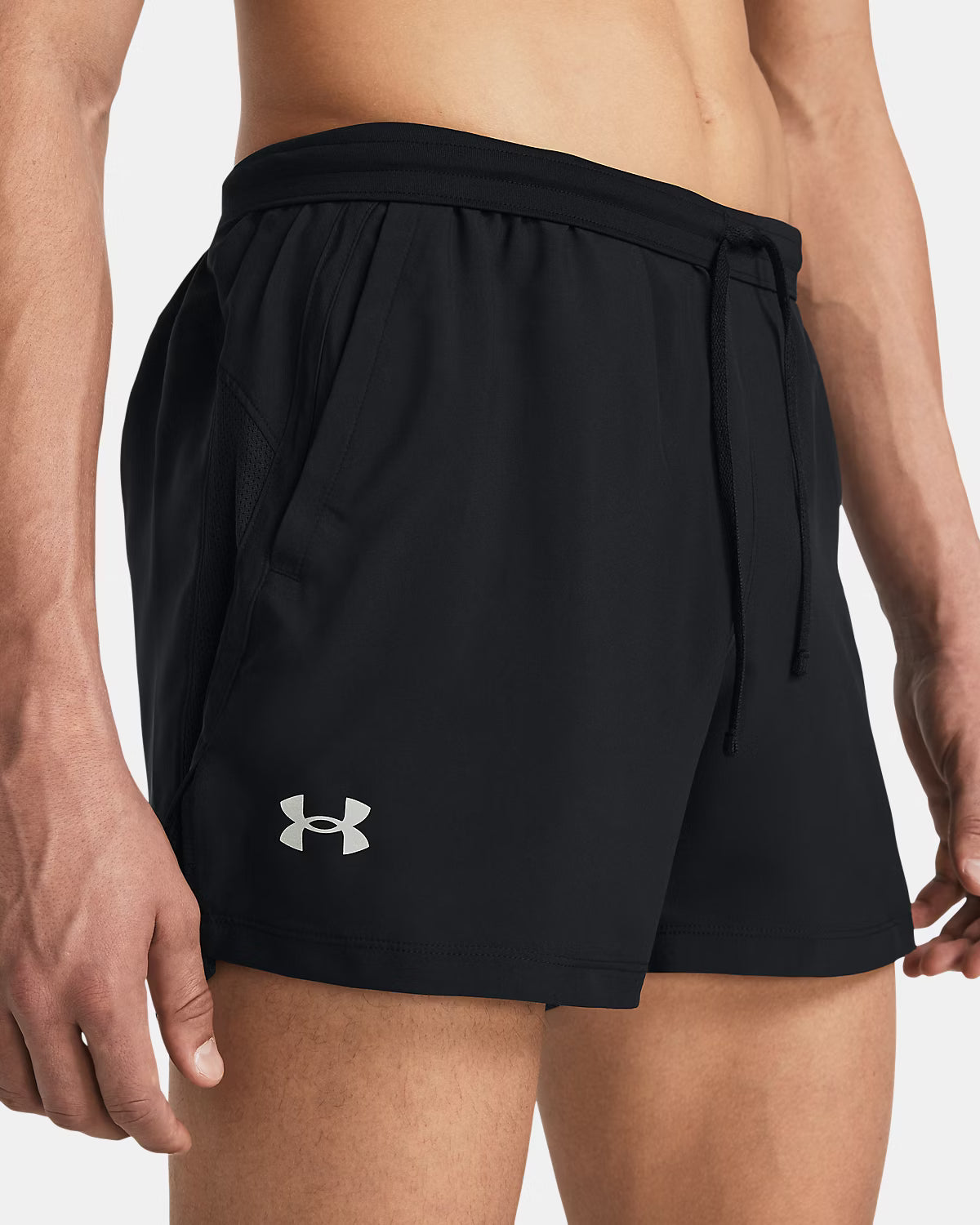 Mann Launch Shorts Black