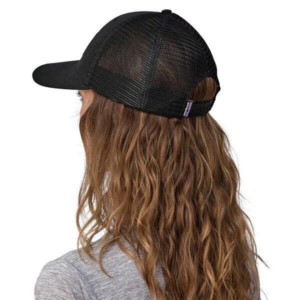 Patagonia | Cappello P-6 Logo Lopro Trucker Black - Fabbrica Ski Sises