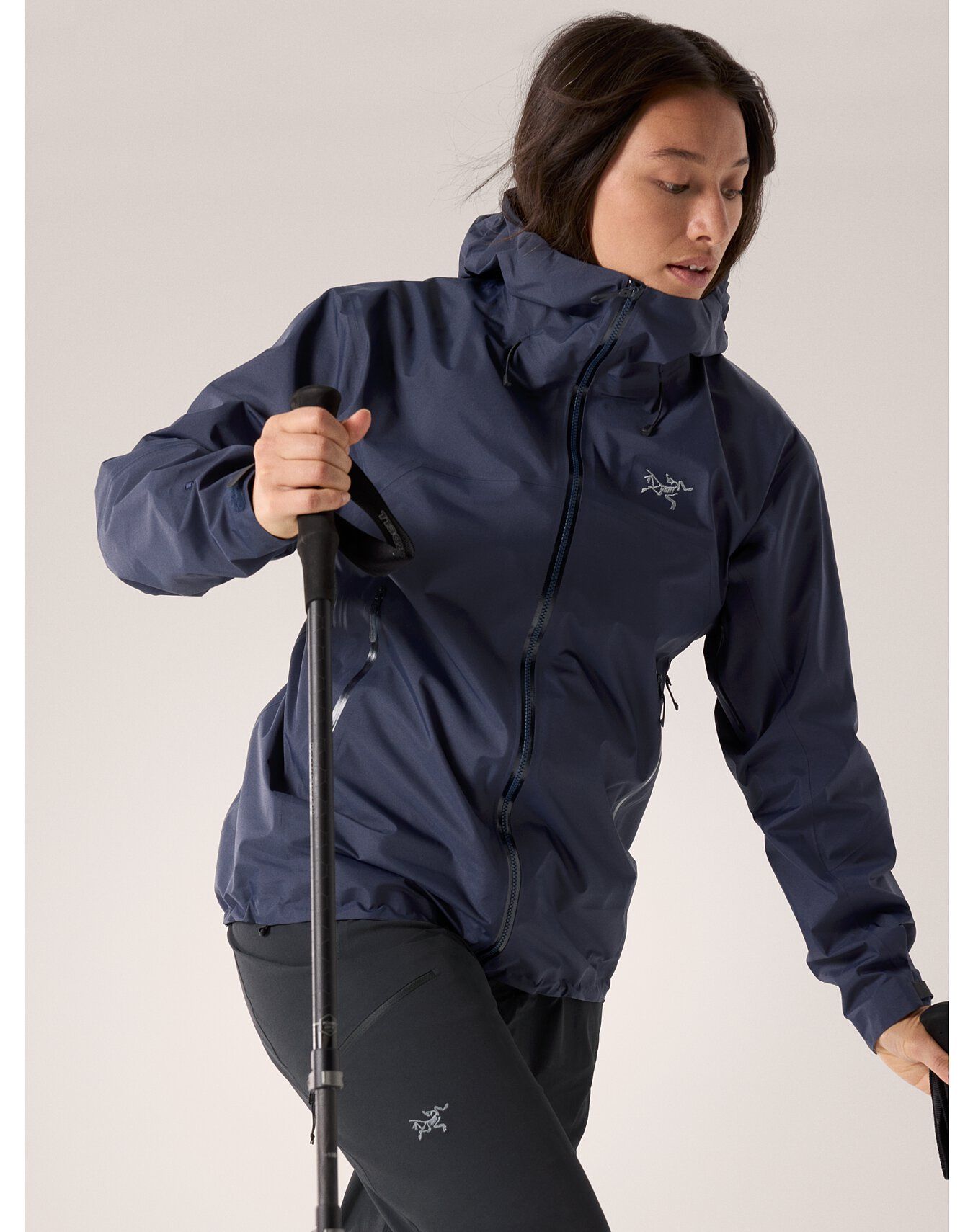 Arc'Teryx | Giacca Beta SL Donna Black Sapphire - Fabbrica Ski Sises