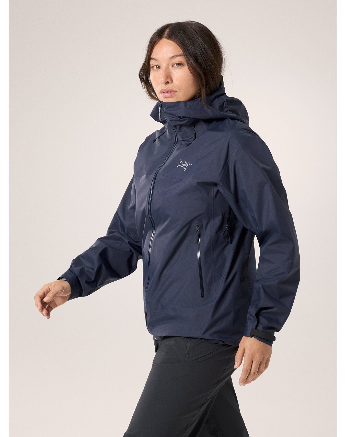 Arc'Teryx | Giacca Beta SL Donna Black Sapphire - Fabbrica Ski Sises