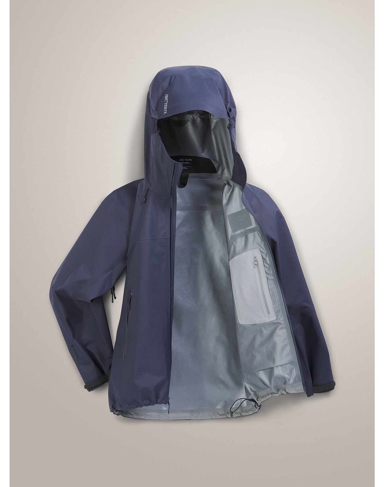 Arc'Teryx | Giacca Beta SL Donna Black Sapphire - Fabbrica Ski Sises