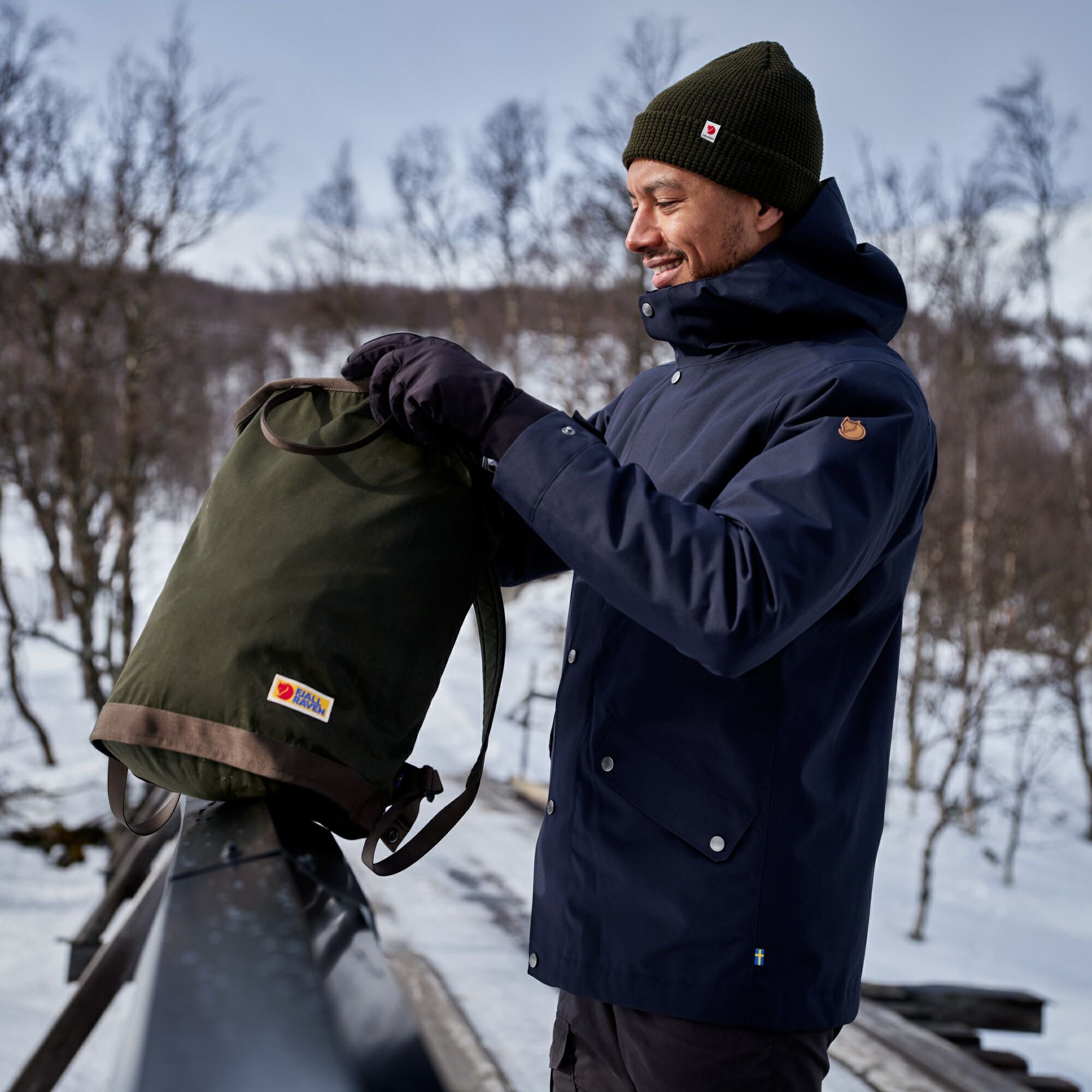 Fjallraven | Zaino Vardag Totepack Deep Forest - Fabbrica Ski Sises