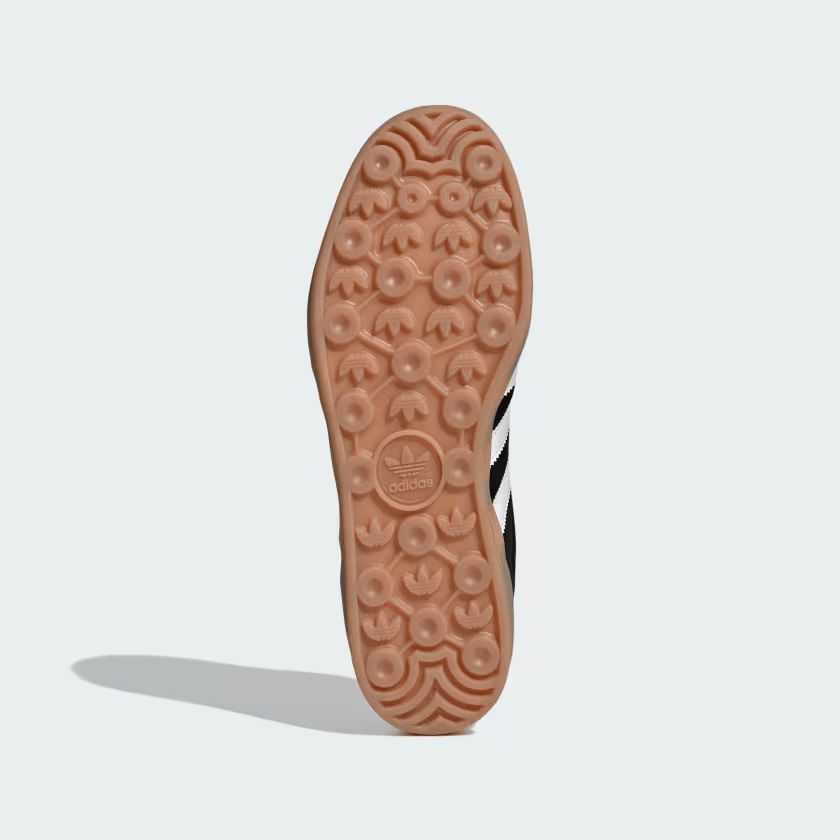 Adidas | Scarpe Gazelle Indoor Core Black/Cloud White/Gum - Fabbrica Ski Sises