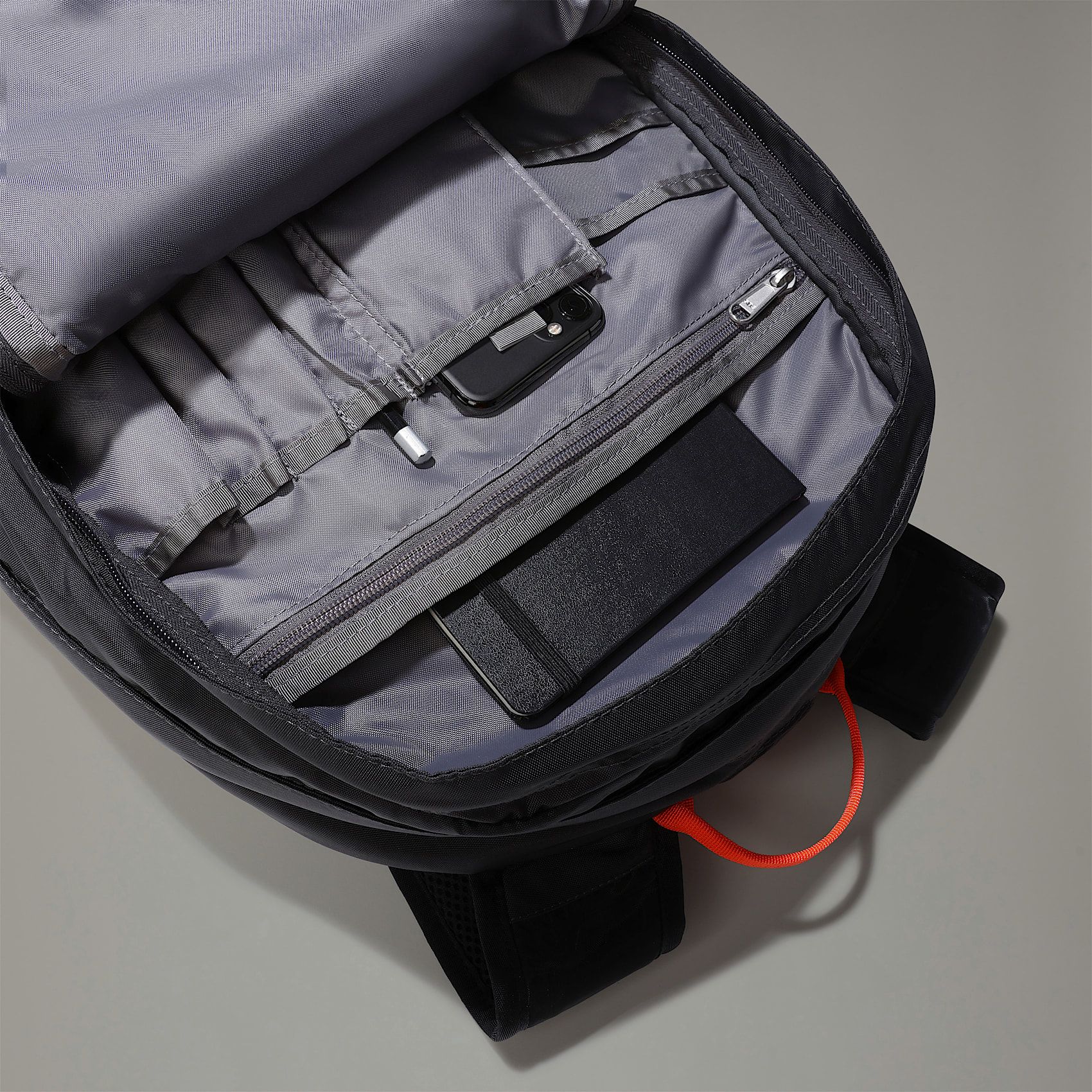 The North Face | Zaino Borealis Classic Asphalt Grey/Retro Orange - Fabbrica Ski Sises