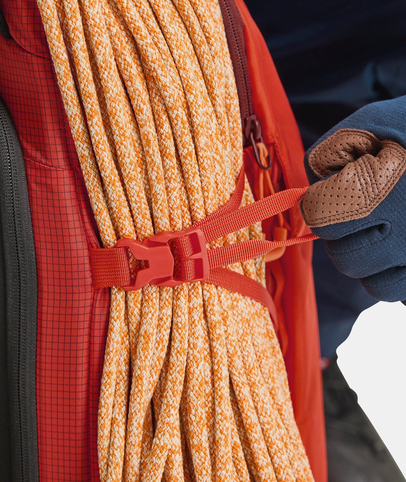 Ortovox | Zaino Switchback 32 Hot Orange - Fabbrica Ski Sises