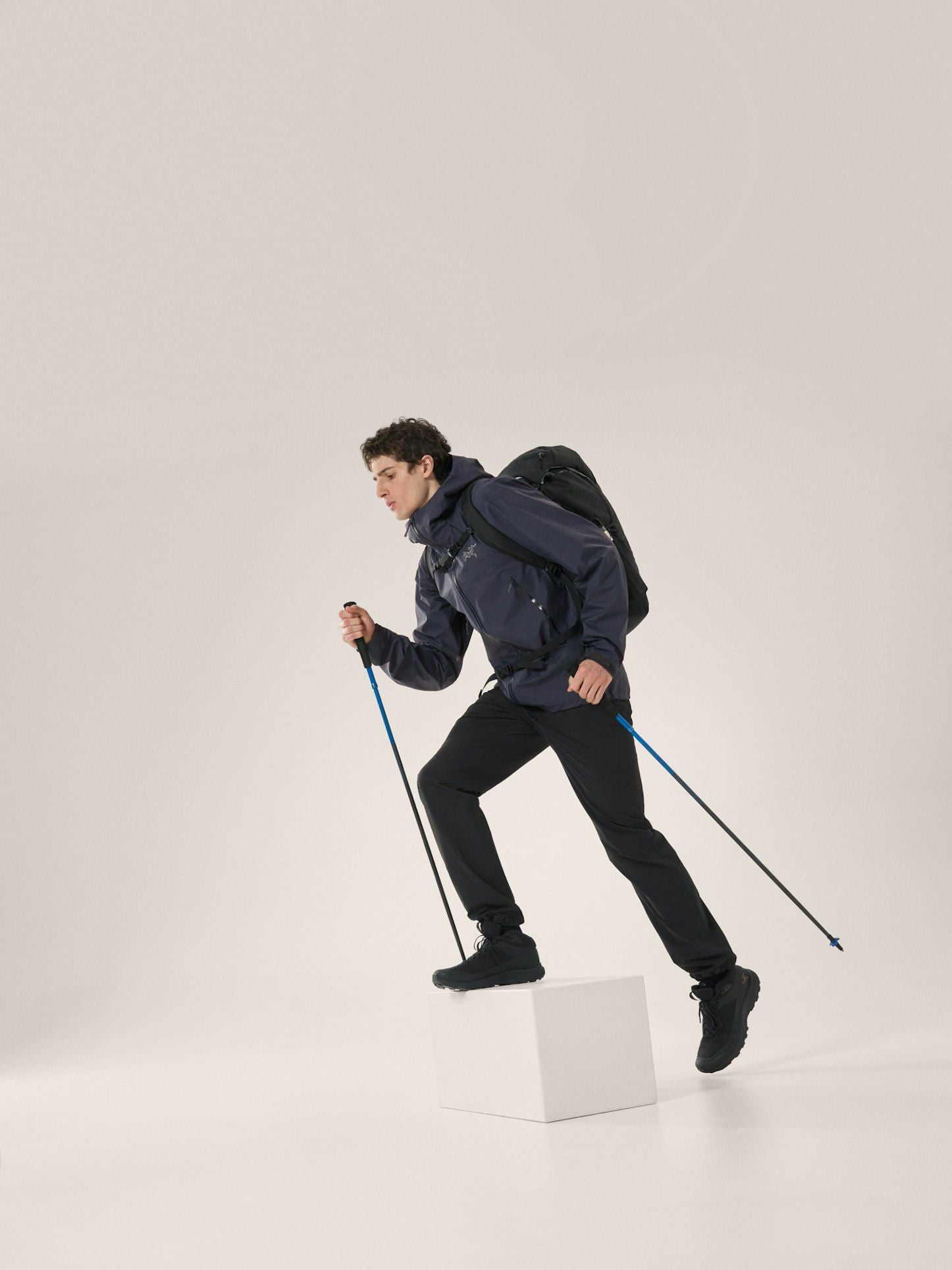 Arc'Teryx | Giacca Beta SL Uomo Black Sapphire - Fabbrica Ski Sises