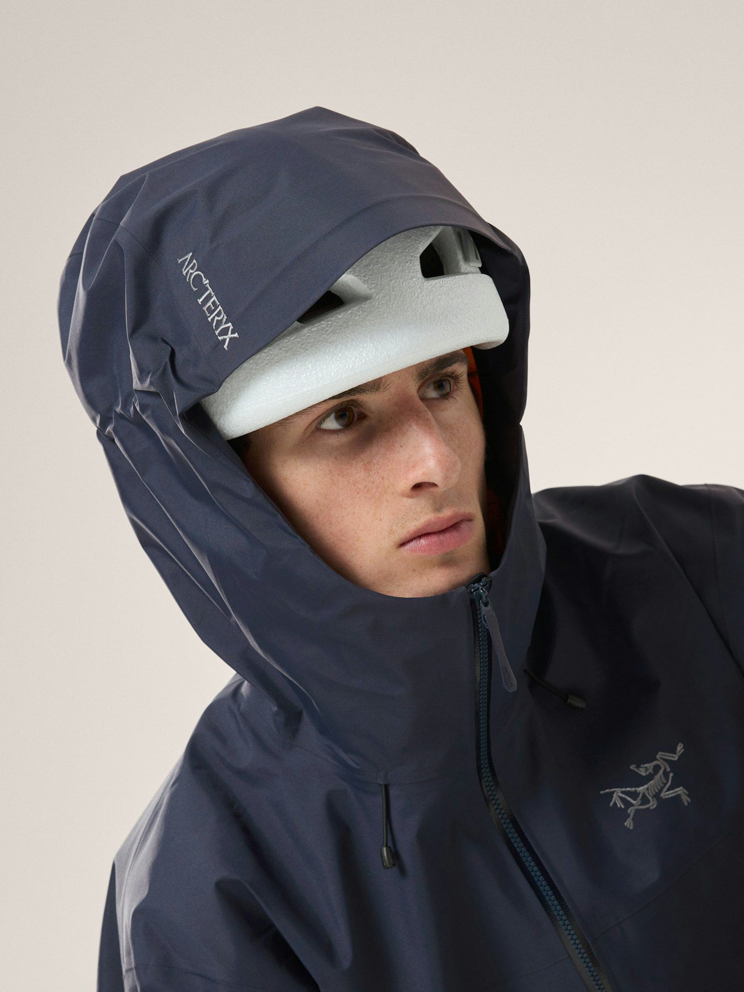 Arc'Teryx | Giacca Beta SL Uomo Black Sapphire - Fabbrica Ski Sises
