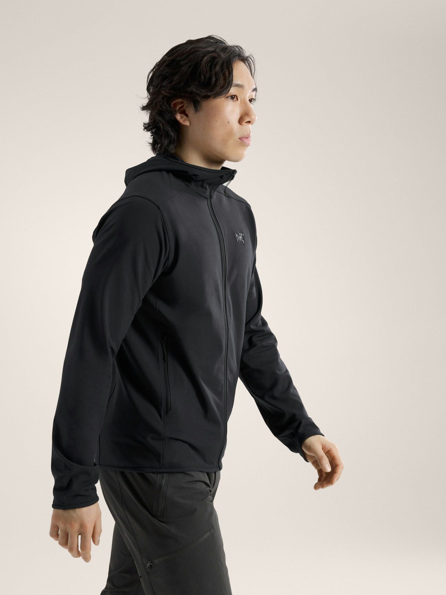Arc'Teryx | Maglia Kyanite Lightweight Hoody Uomo Black - Fabbrica Ski Sises