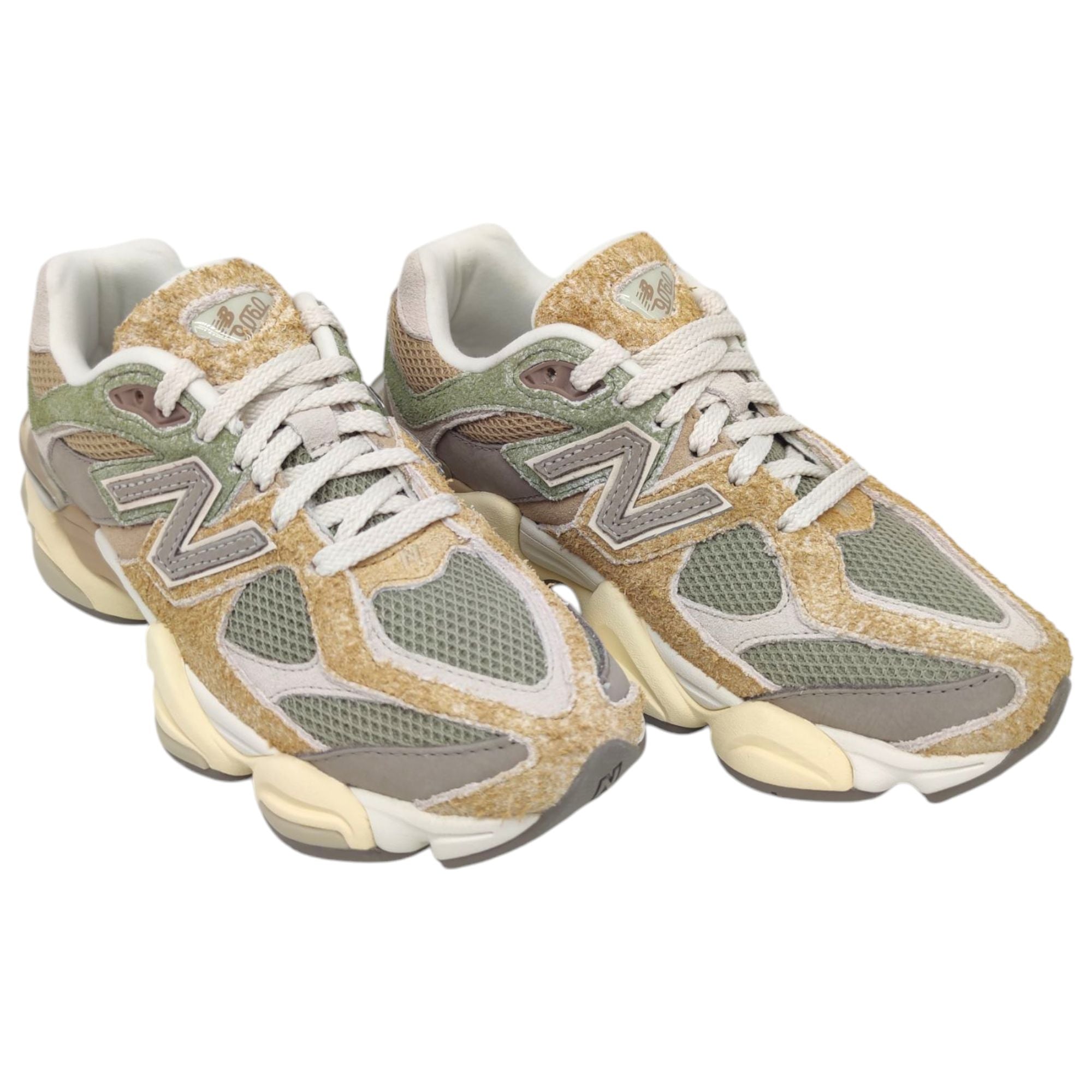 Scarpe 9060 Olivine/Beige/Salt Water