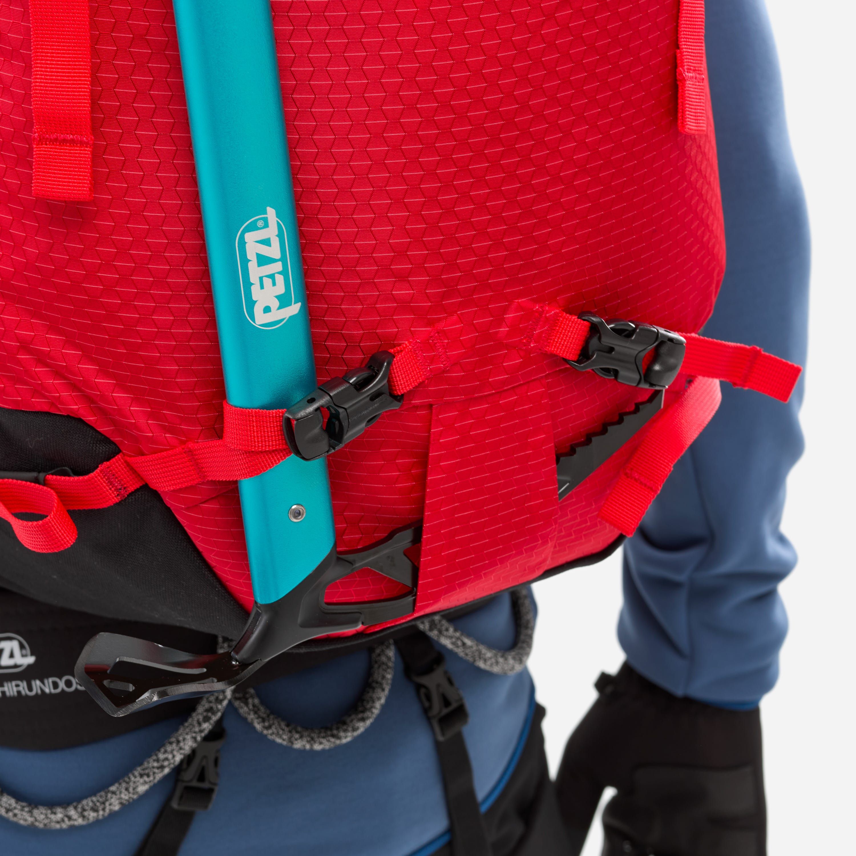 Millet | Zaino Peuterey 35+10 Red - Fabbrica Ski Sises