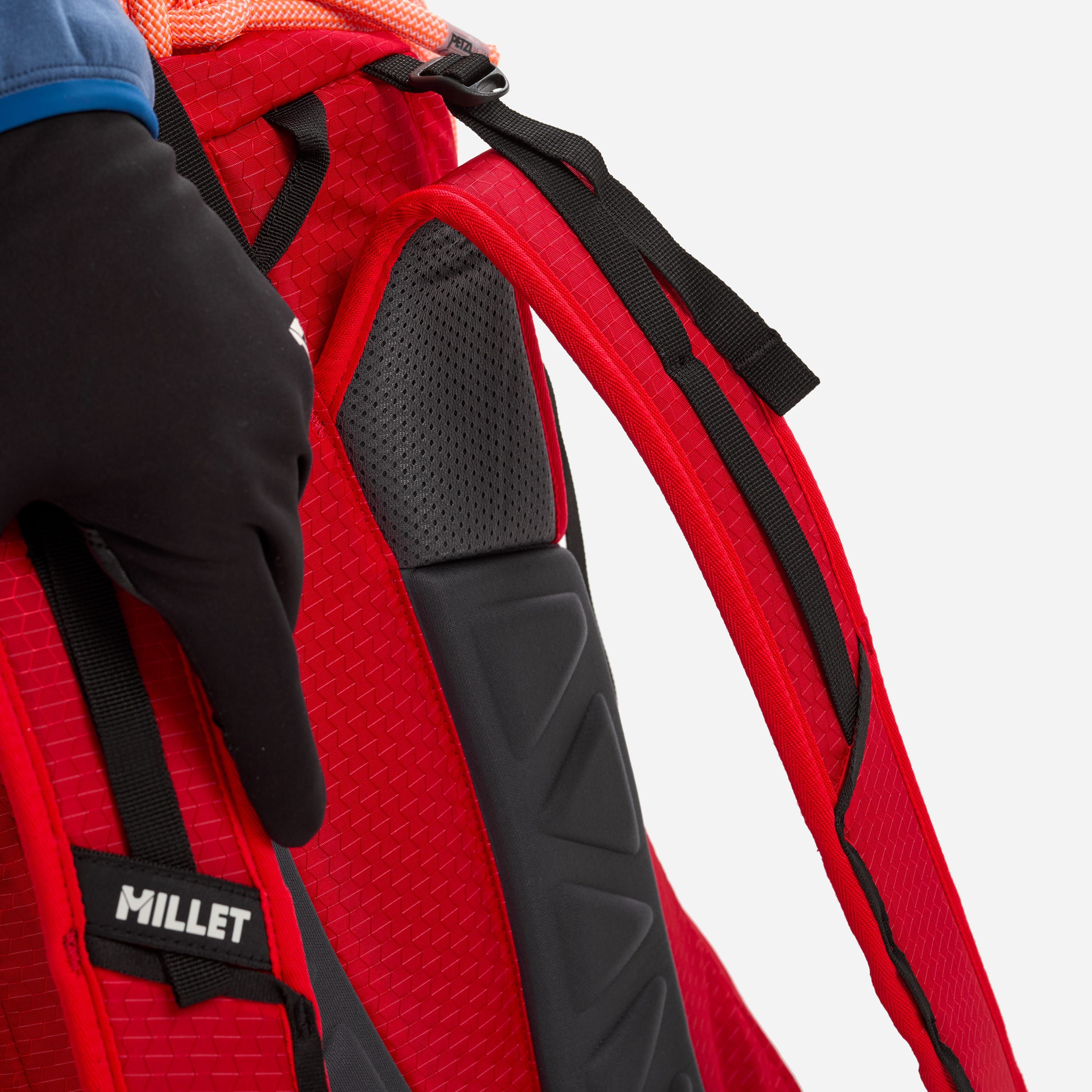 Millet | Zaino Peuterey 35+10 Red - Fabbrica Ski Sises