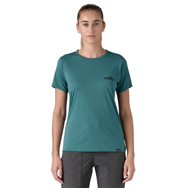Patagonia | T-shirt Cap Cool Daily Graphic Donna 73 Skyline/Wetland Blue X-Dye - Fabbrica Ski Sises
