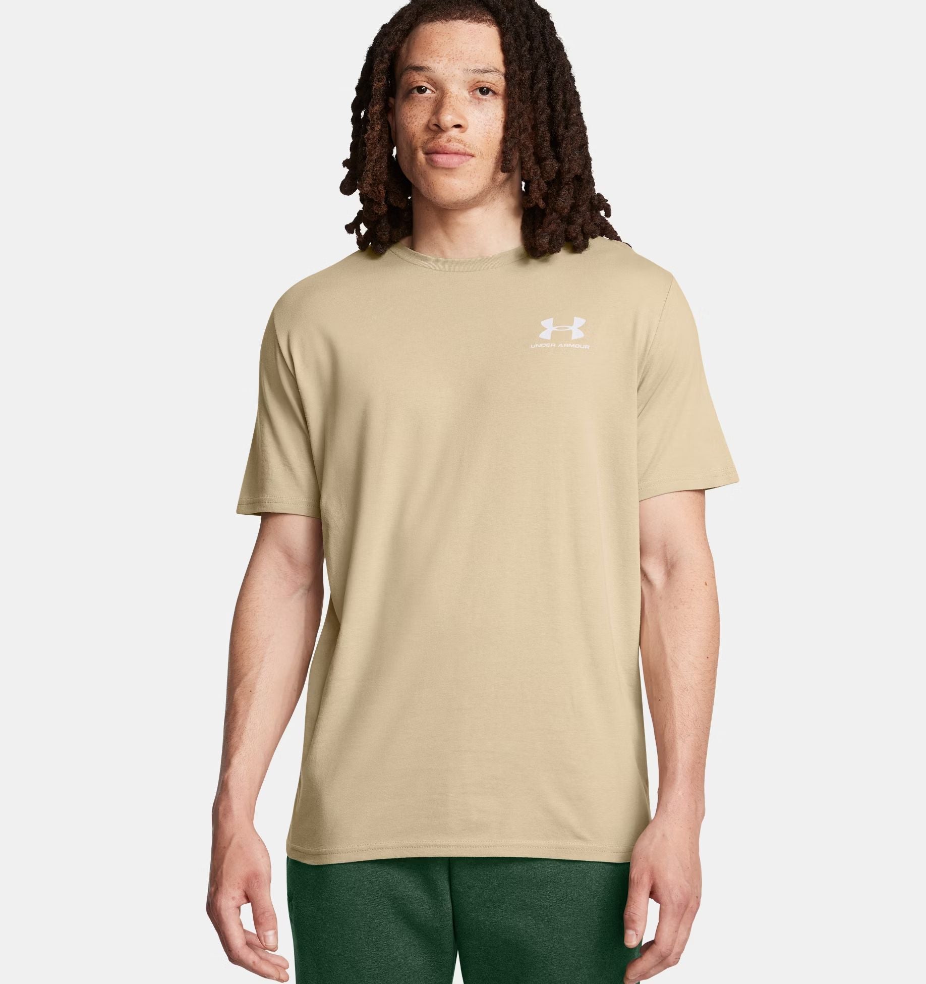 Under Armour | T-shirt Left Chest Logo Uomo City Khaki/White - Fabbrica Ski Sises