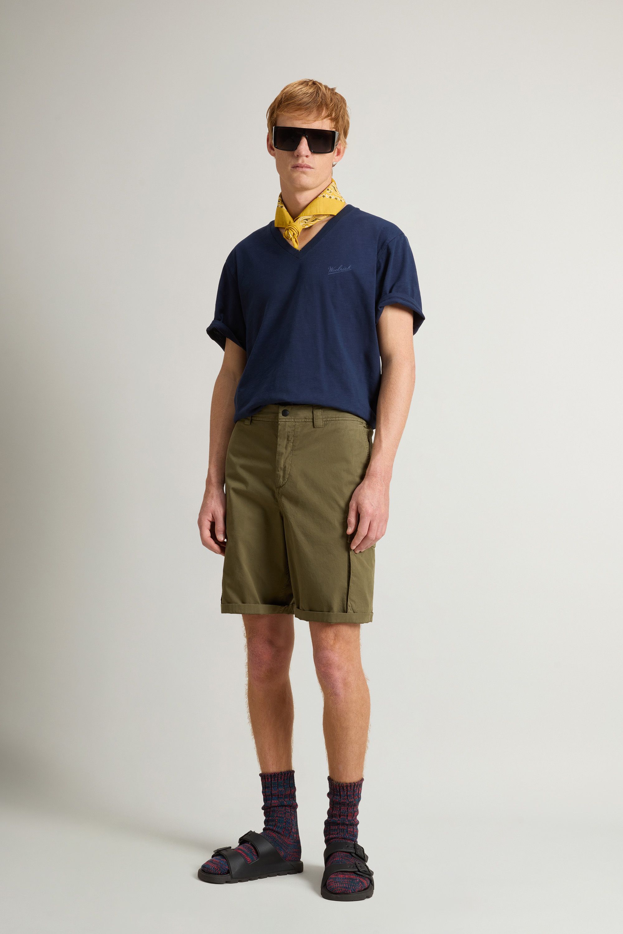 Woolrich | Pantaloncini Gabardine Cargo Uomo Like Olive - Fabbrica Ski Sises