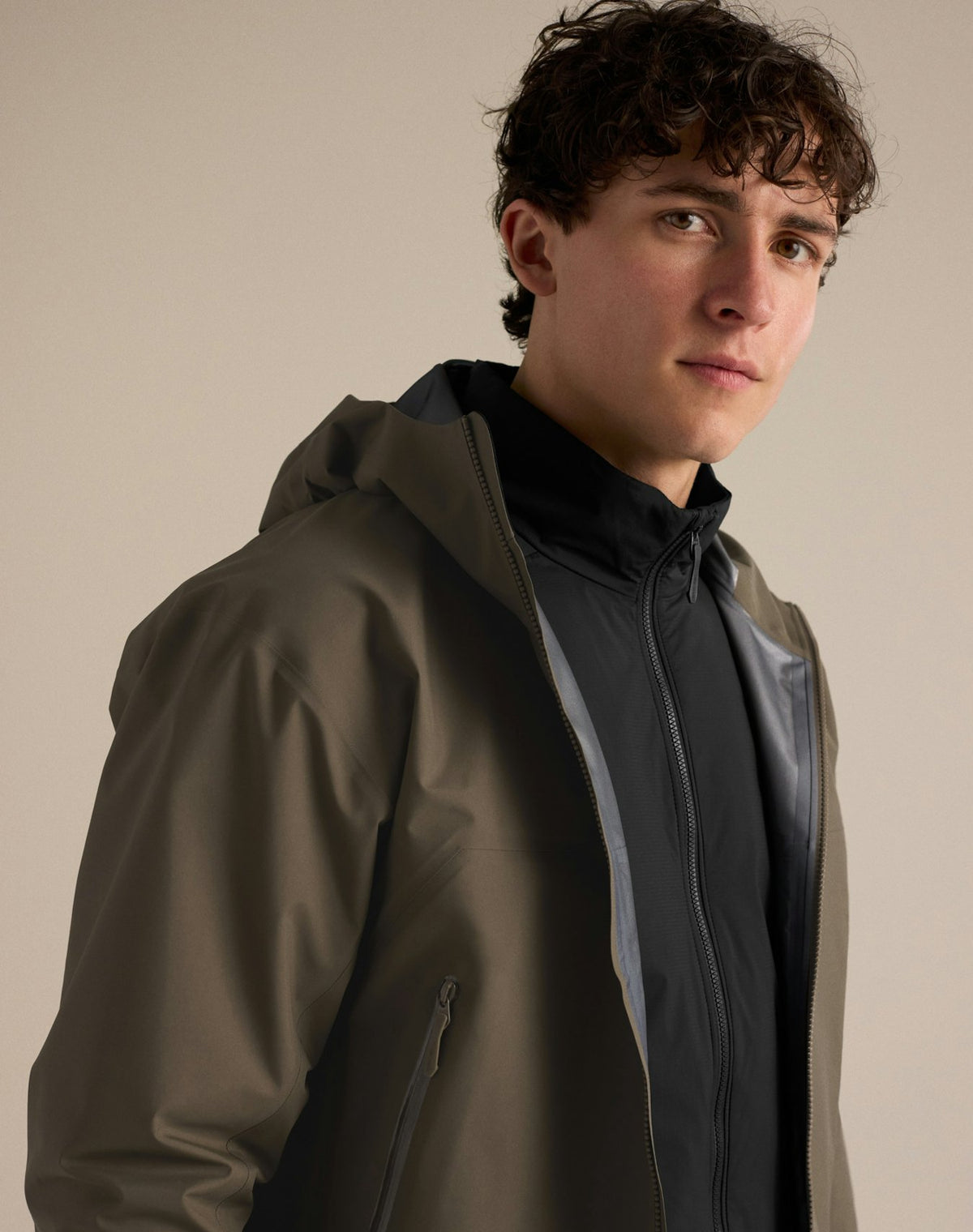 Chaqueta Beta Hombre Mongoose
