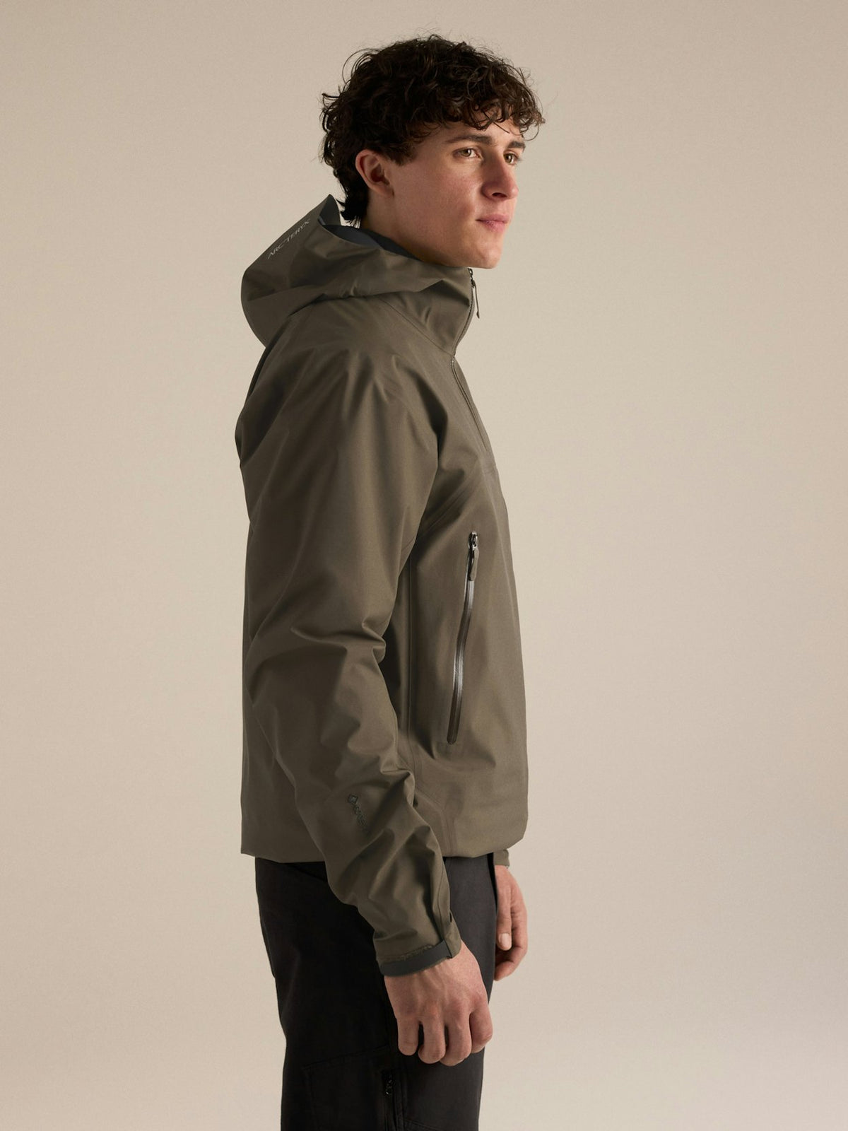 Chaqueta Beta Hombre Mongoose