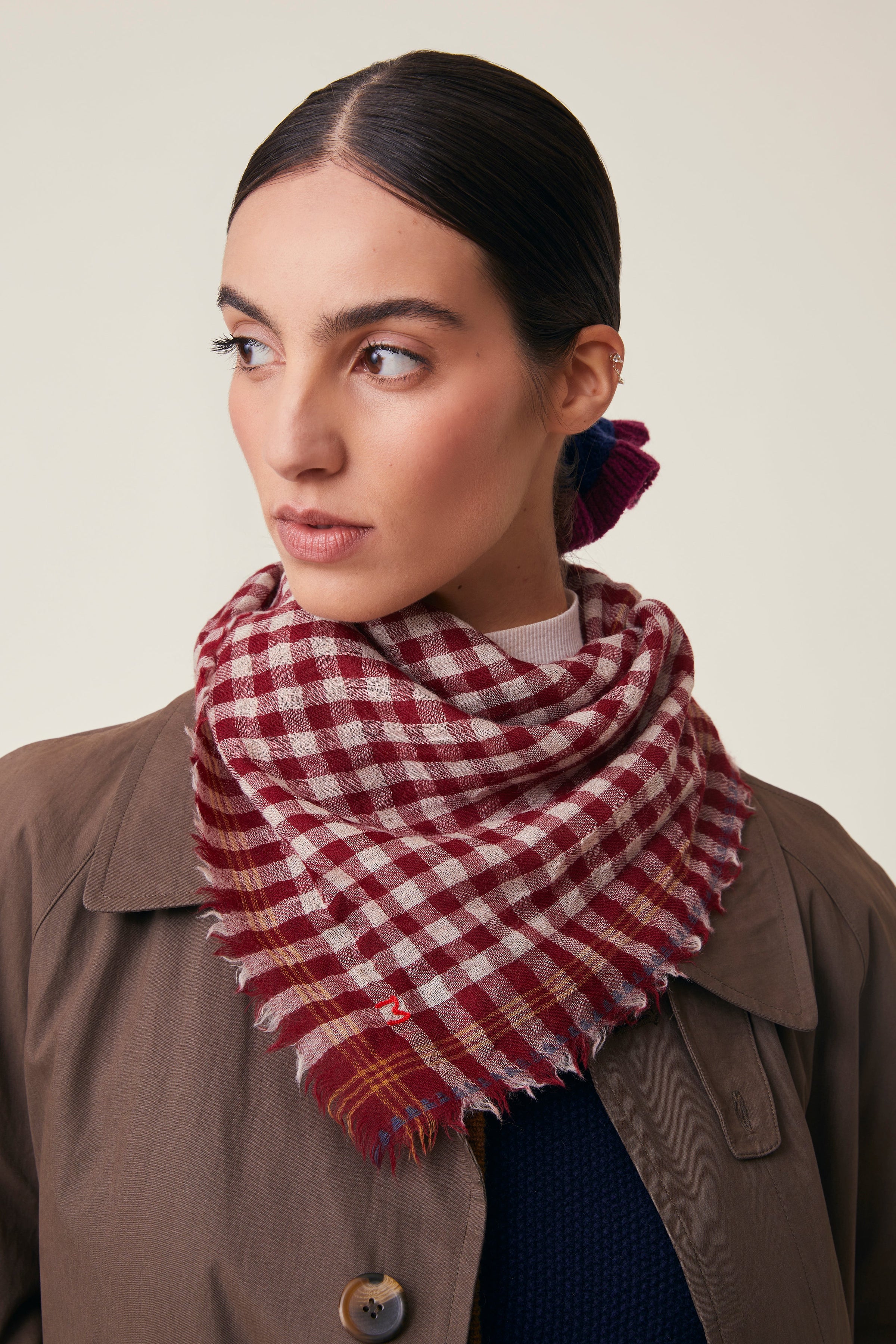 Frau Galopin N. 849 Schal Velvet