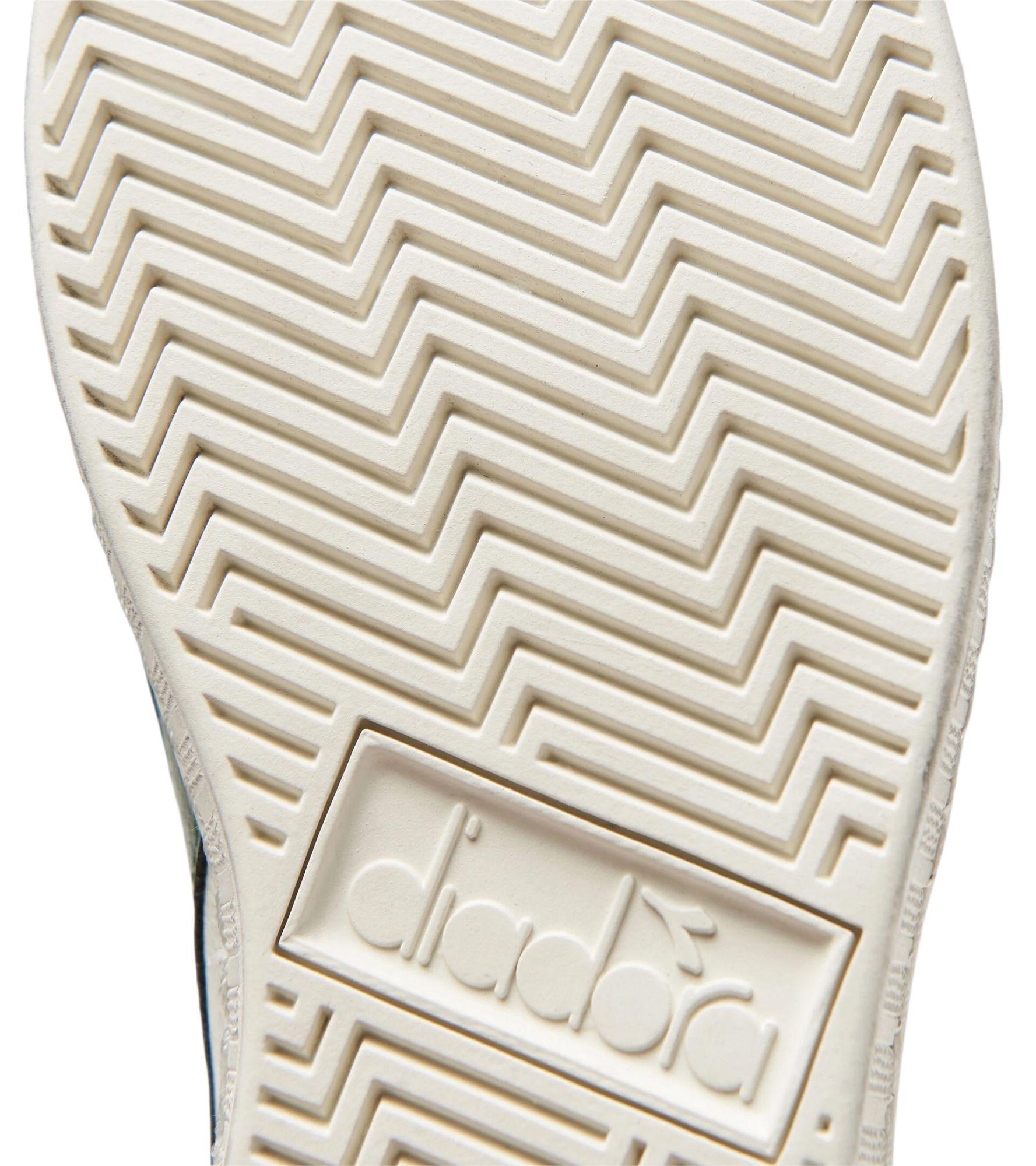 Diadora | Scarpe Game L Low Waxed White/Fogliage - Fabbrica Ski Sises