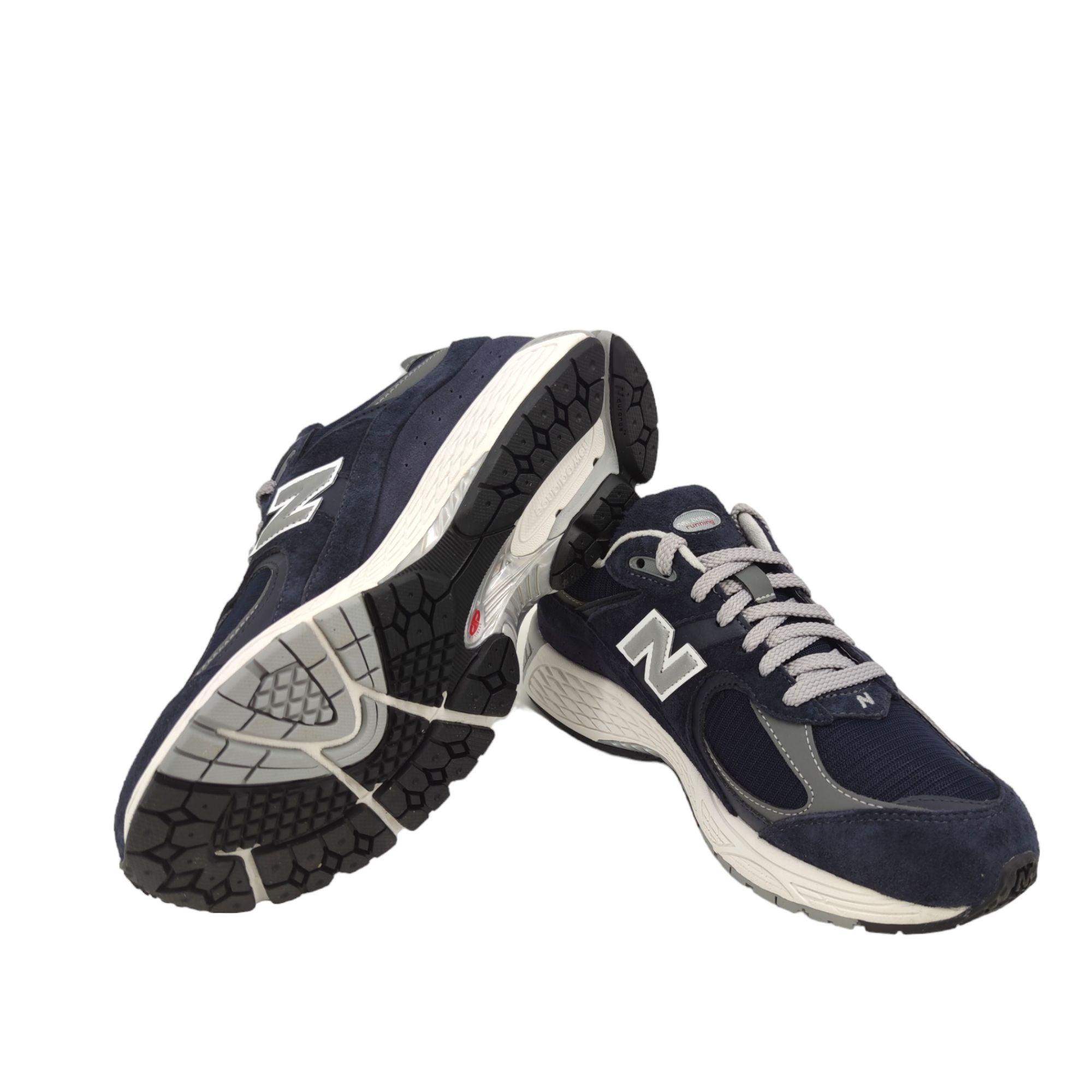 New Balance | Scarpe 2002R Eclipse/Raincloud/Grey - Fabbrica Ski Sises