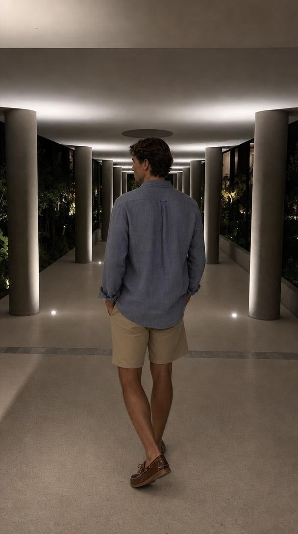 Look estivo uomo: camicia in lino, bermuda utility e boat shoes Sebago