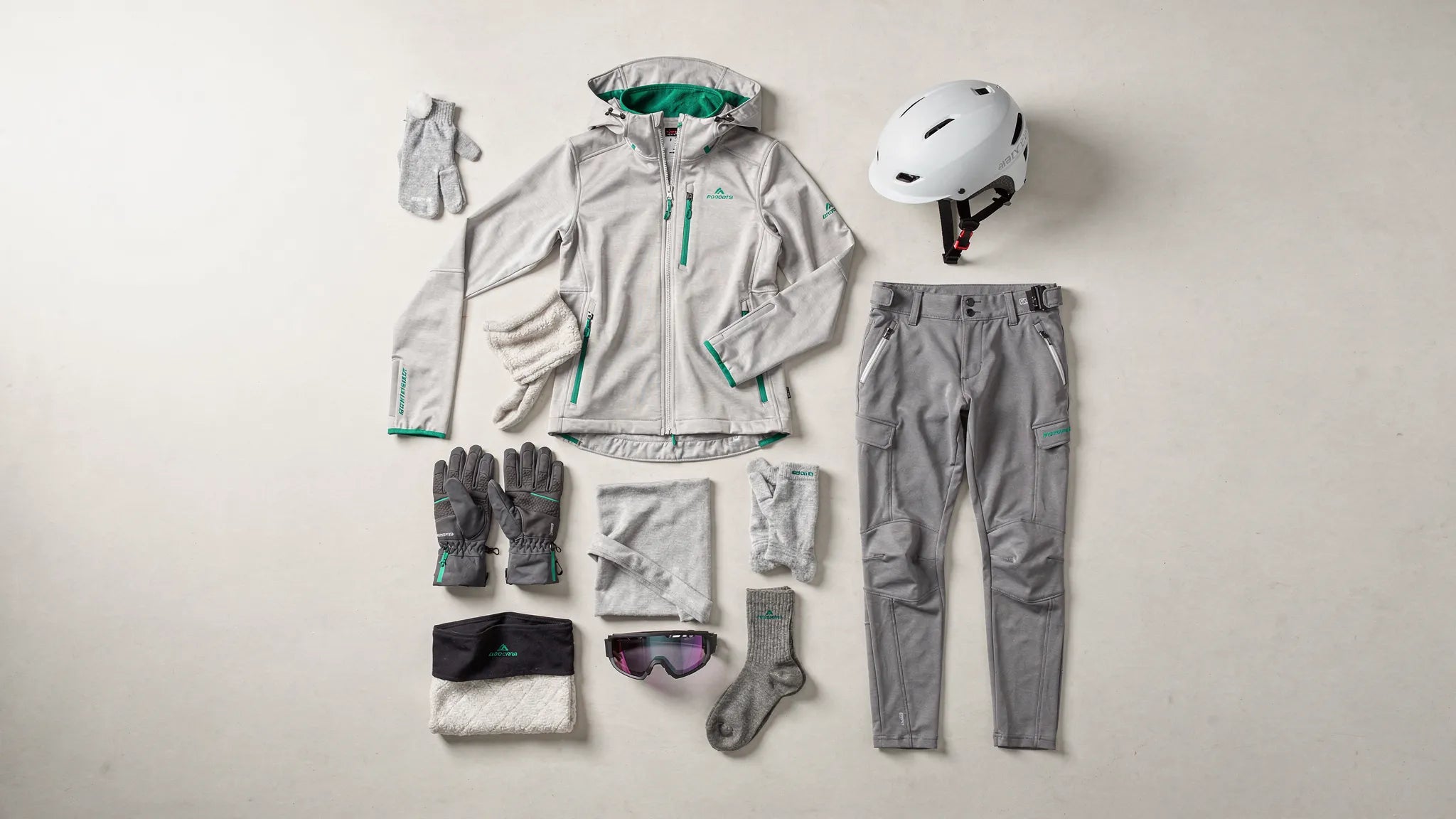 Sci donna abbigliamento: come costruire il set giusto