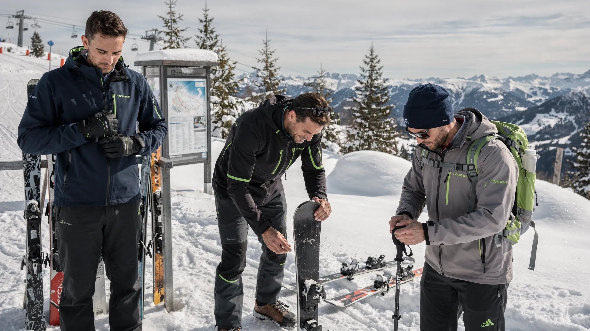 Tuta sci uomo: differenze tra pista, freeride e touring