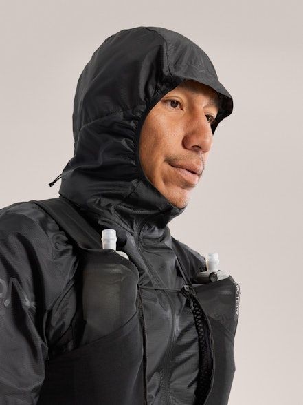 Giacca Norvan Windshell Hoody Uomo Black/Graphite