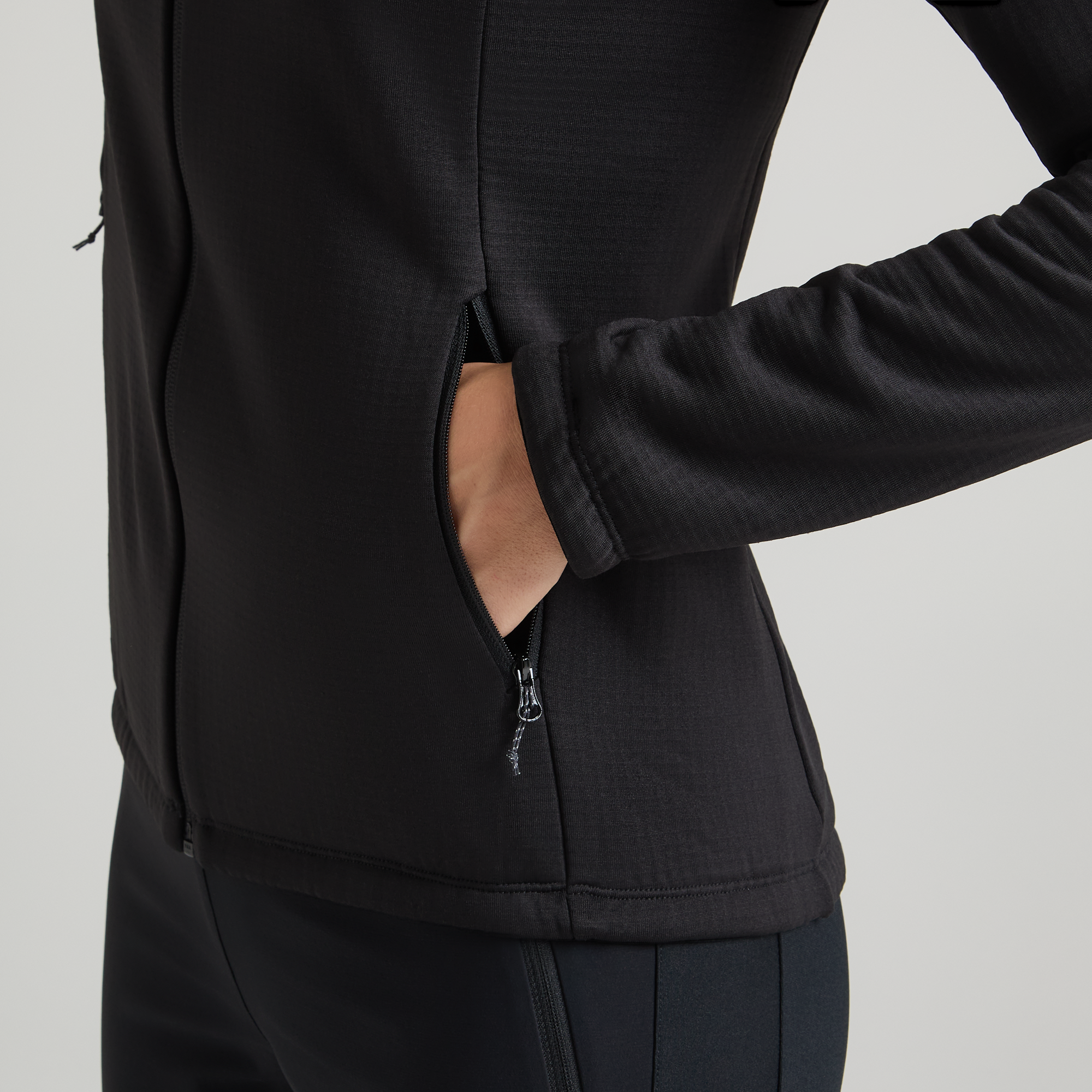 Frau Fadis Grid Pullover Black