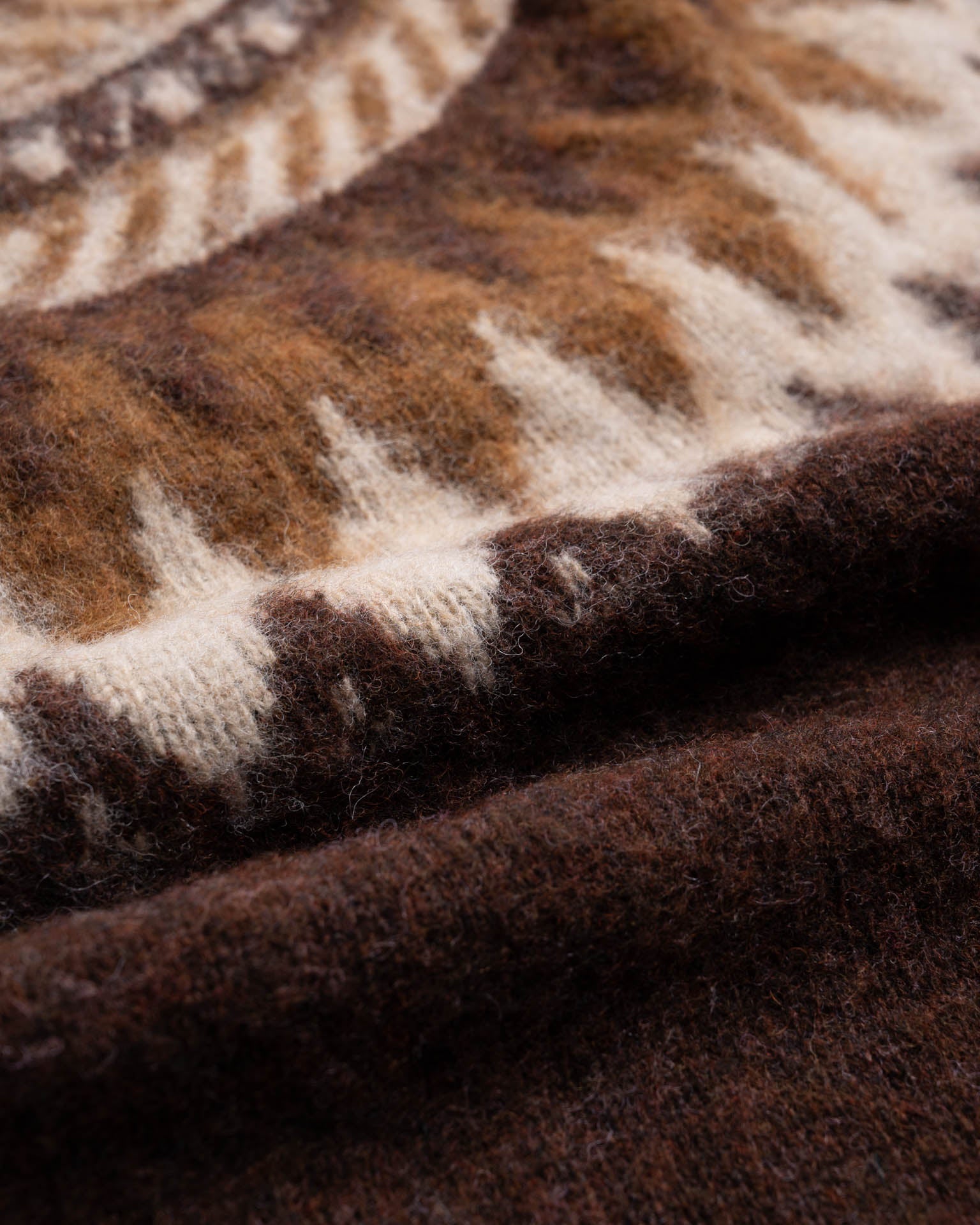 Women's Broken Flower Sweater Brownish