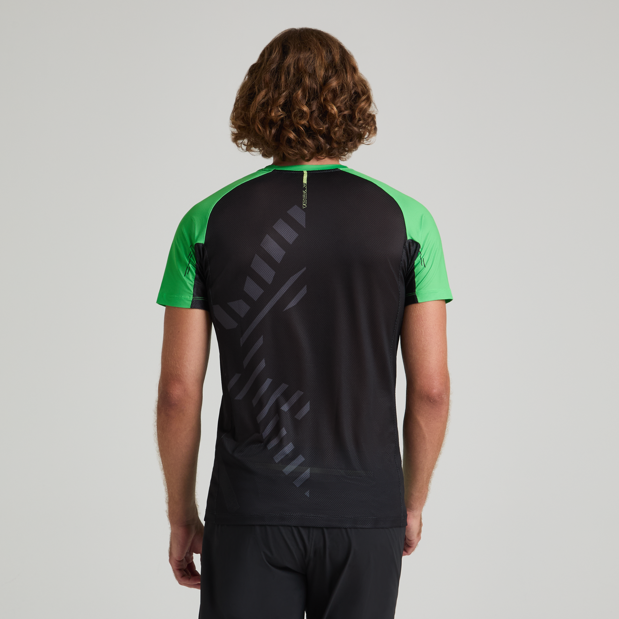 Mann Shadow Graphic T-shirt Vibe Green