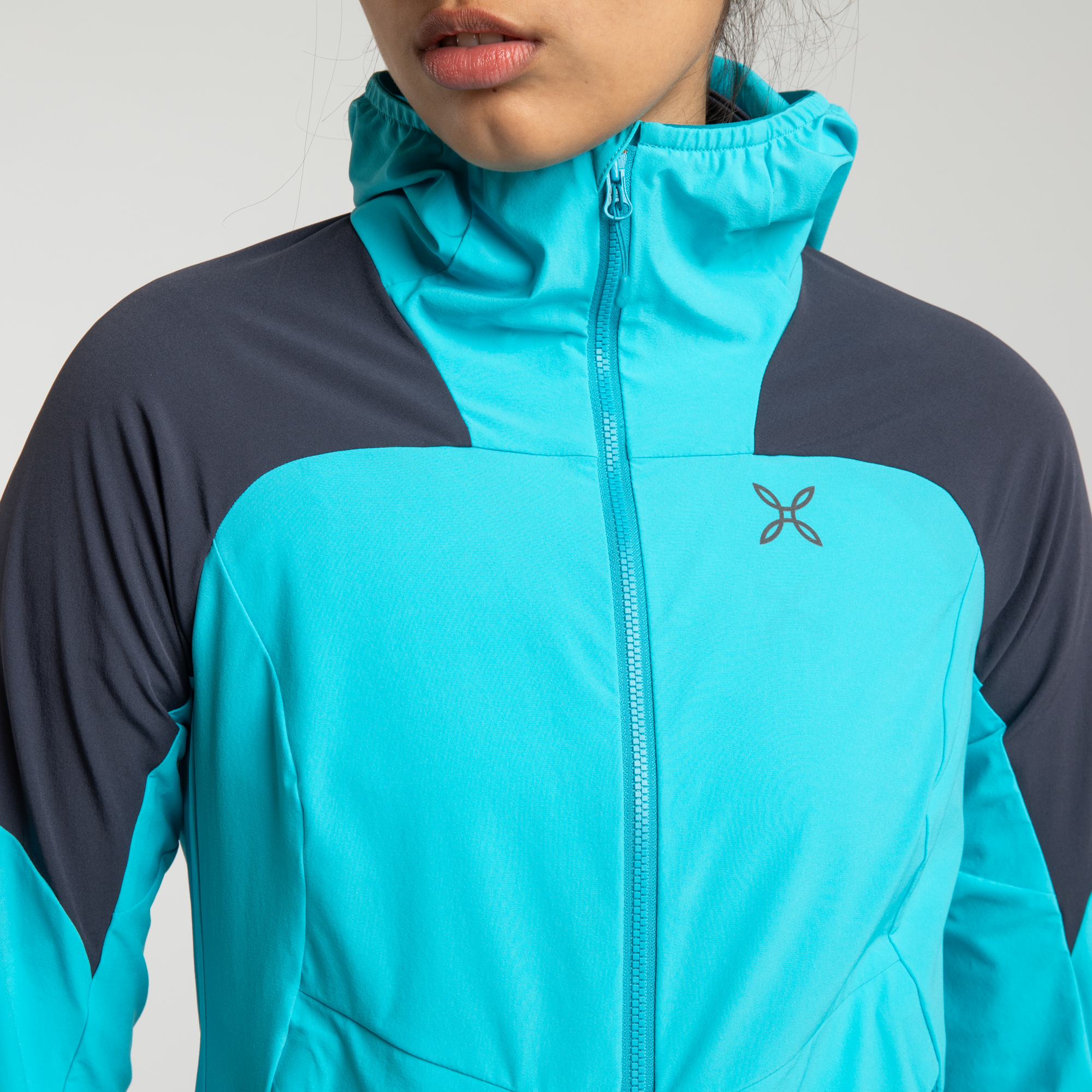 Chaqueta Rise Hooded Mujer Turquise/Graphite Blue
