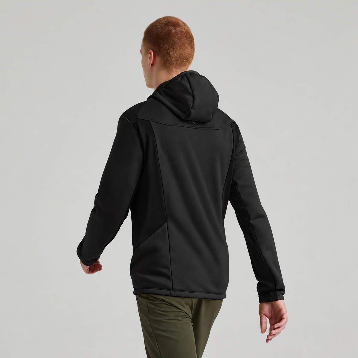 Mann Pulse Hooded Pullover Black
