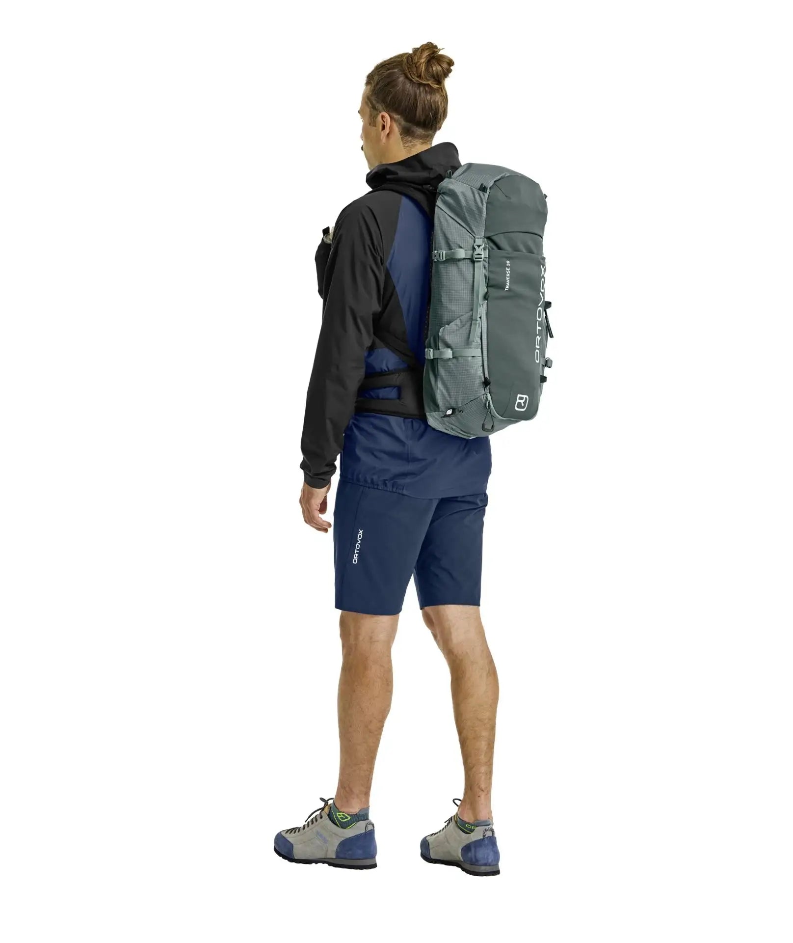 Sac a Dos Traverse 30 Sea Surface