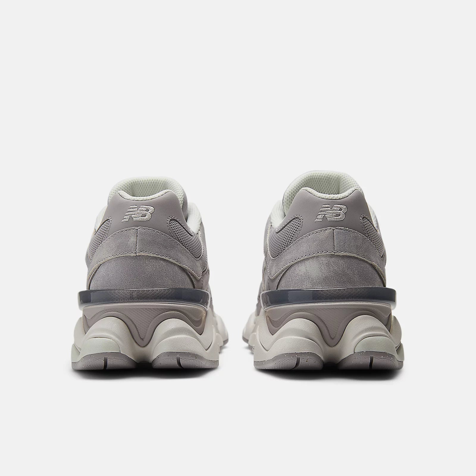 9060 Shoes Truffle Salt/Sea Salt