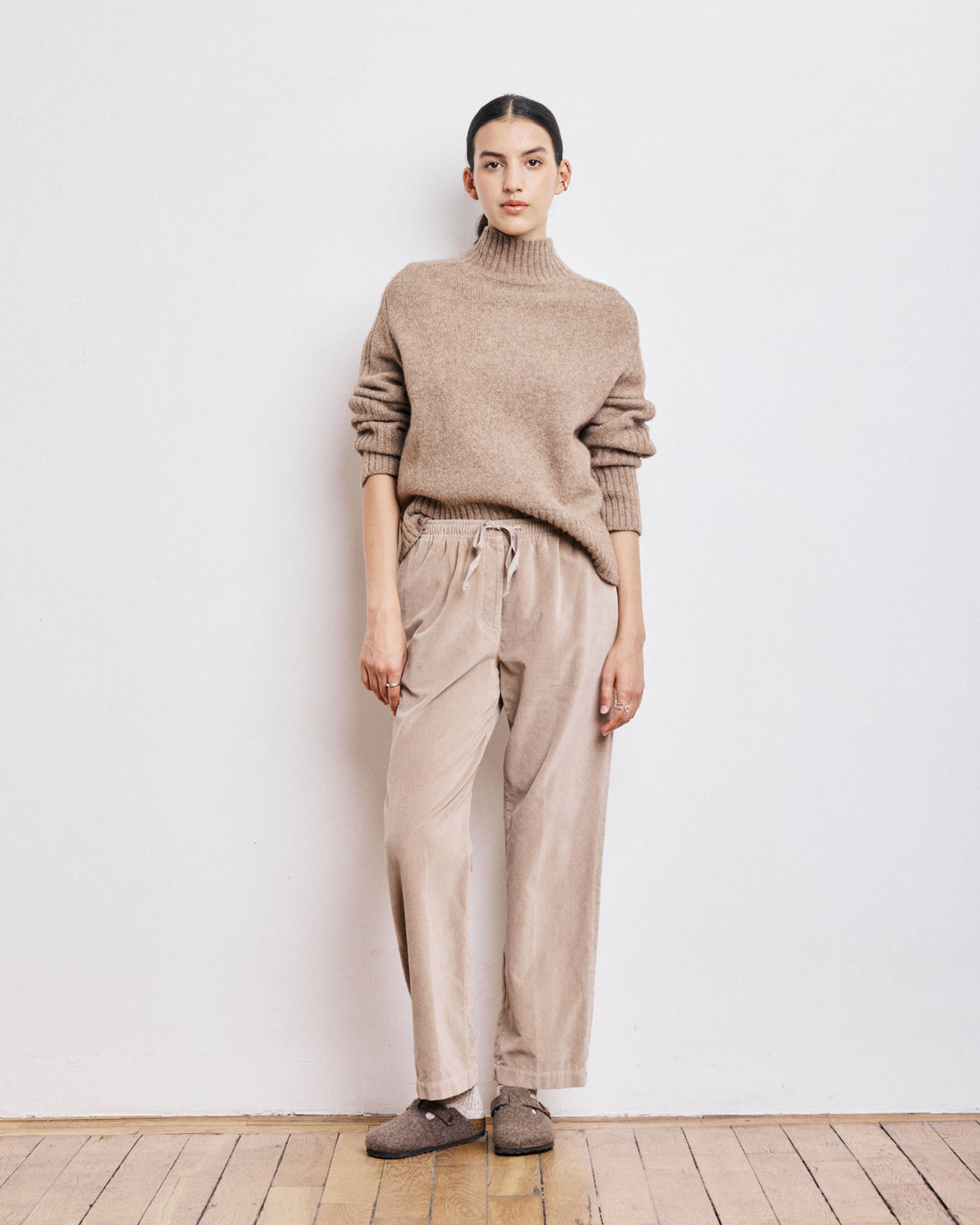 Frau Myrtille Pullover Beige