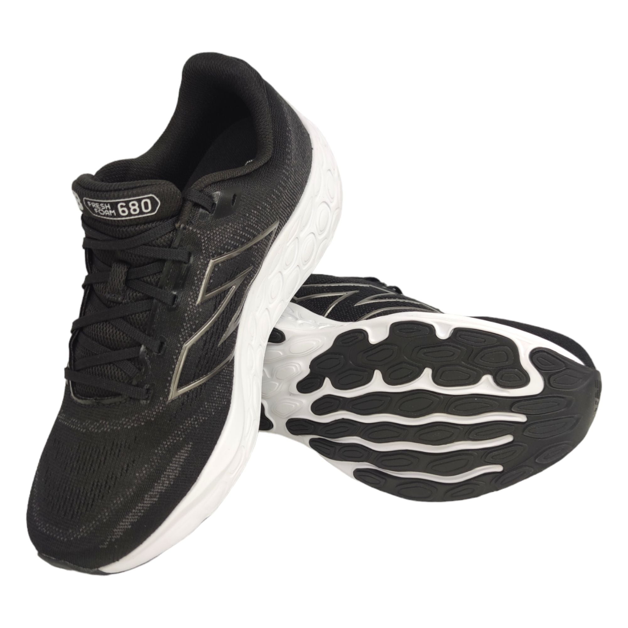 Men's Fresh Foam 680 v8 Shoes Black/White/Black 