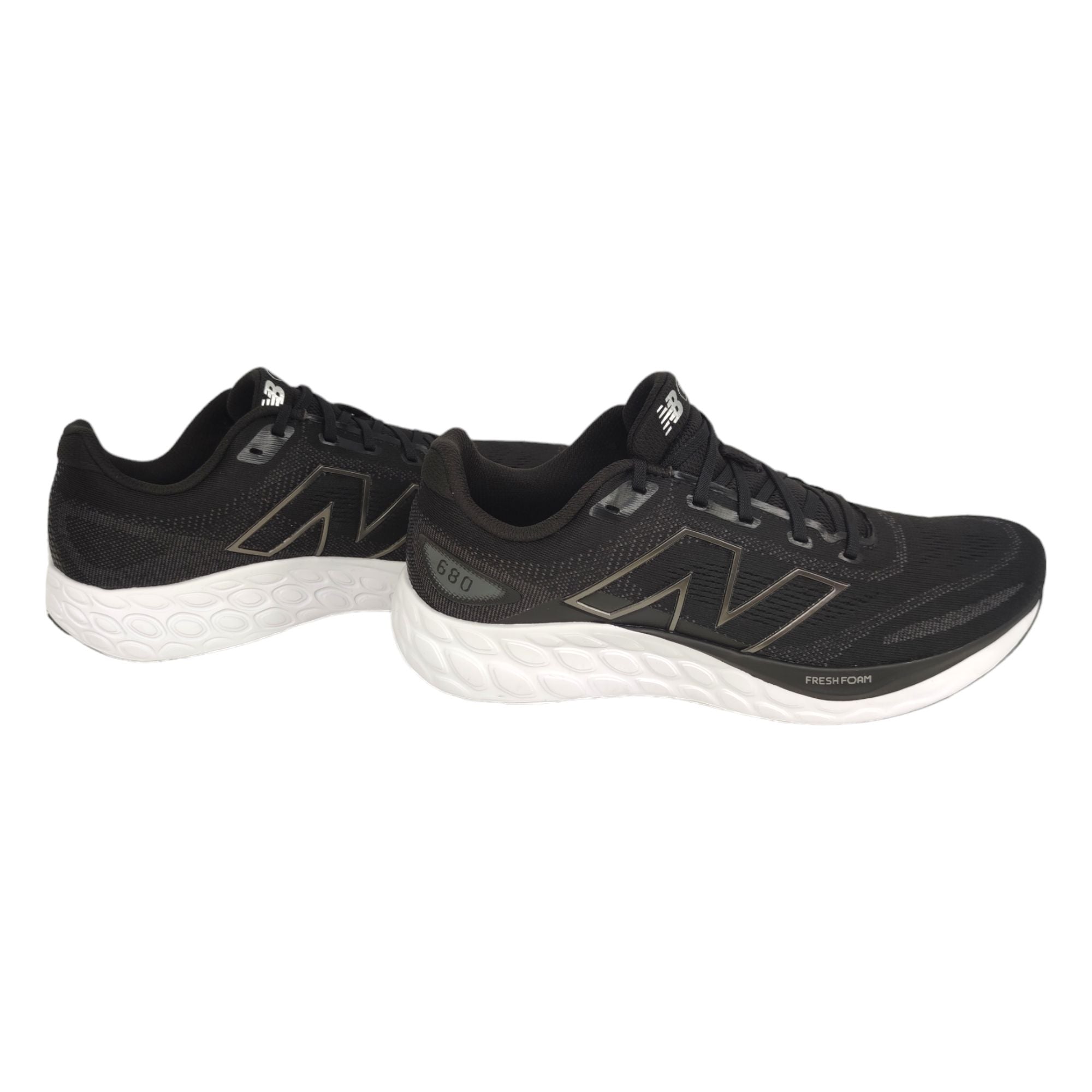 Men's Fresh Foam 680 v8 Shoes Black/White/Black 